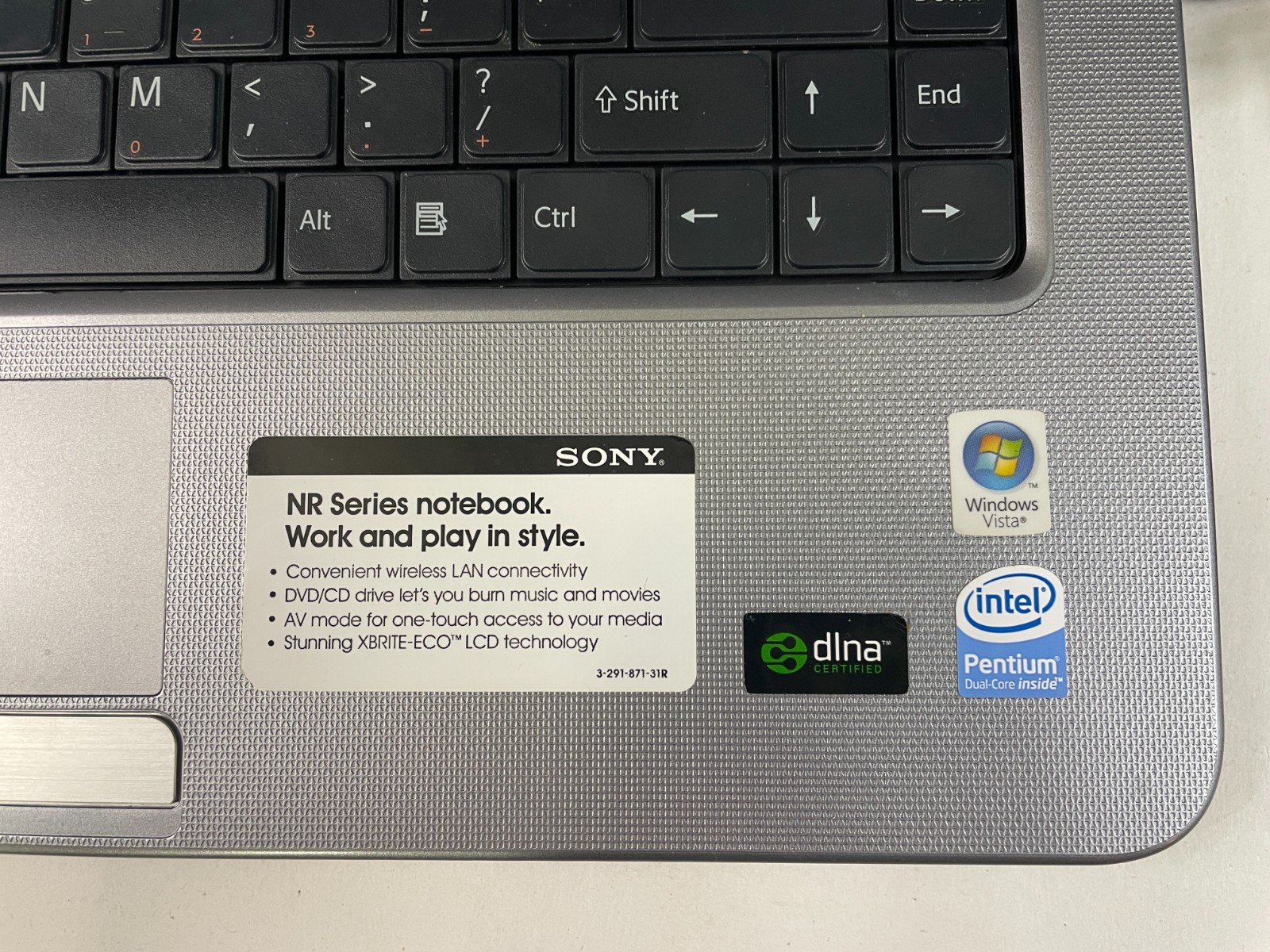 Sony VAIO VGN-NR330E 2GB RAM Pentium Dual Core Laptop Win7 ~ Charger No Battery