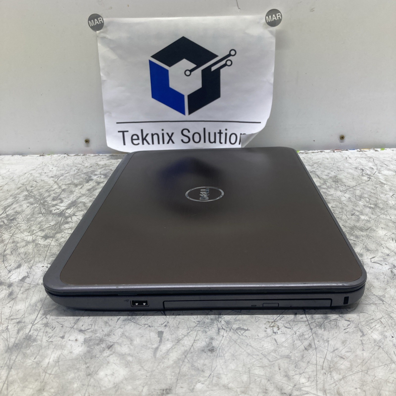 DELL INSPIRON 15R-5537 i7-4500U NO RAM/HDD/OS Boot to BIOS