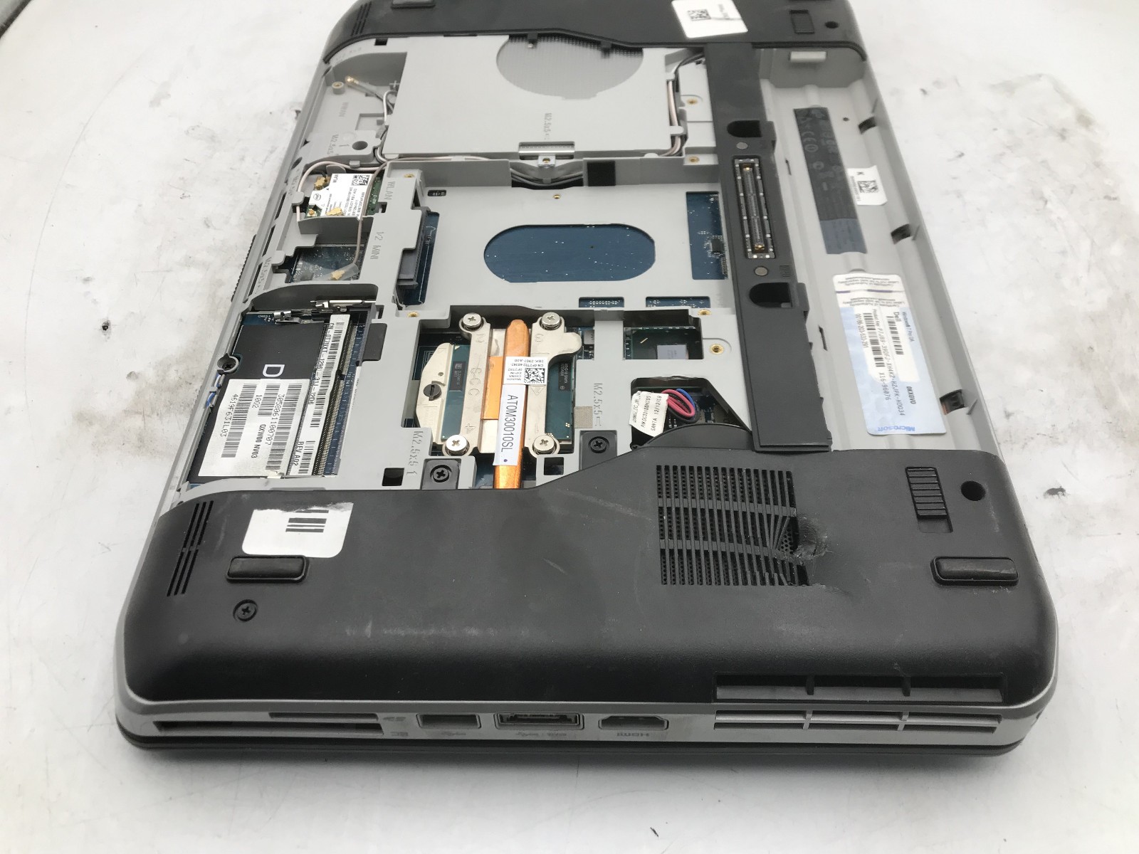 DELL LATITUDE E5430 – FOR PARTS/REPAIR – INTEL I5 3RD GEN – NO RAM -READ DESC-BB
