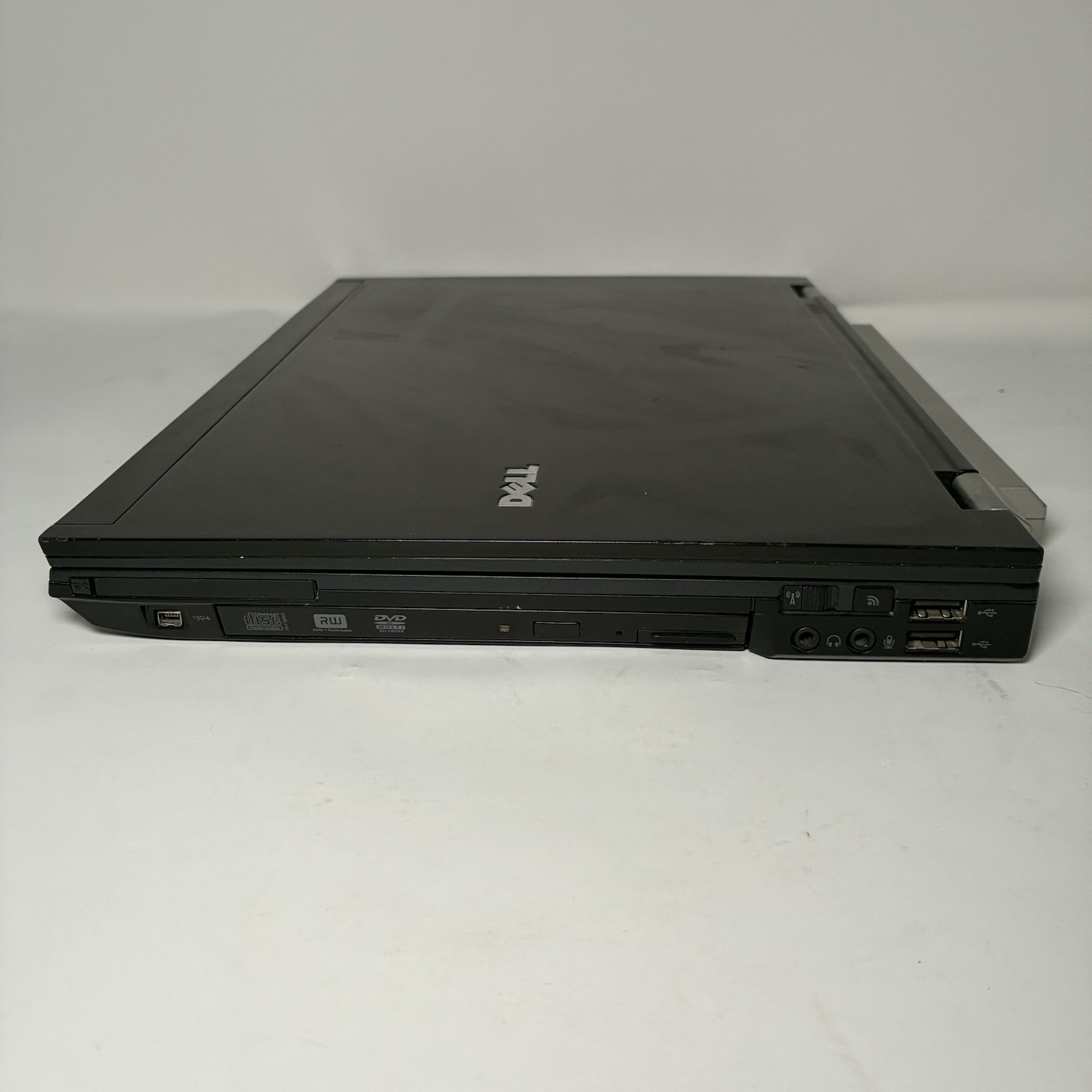 Dell Latitude E6400 Intel Core 2 Duo P8600 2.4GHz 3GB NO HDD Boots To Bios AS-IS