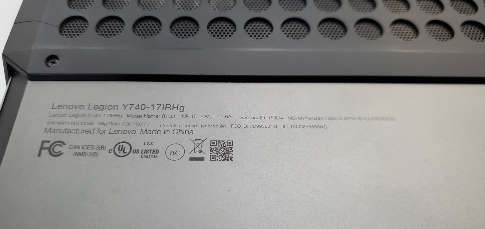 Lenovo Legion Y740-17IRHg 81UJ Laptop i7-9th Gen 32GB RAM 512GB SSD RTX 2070