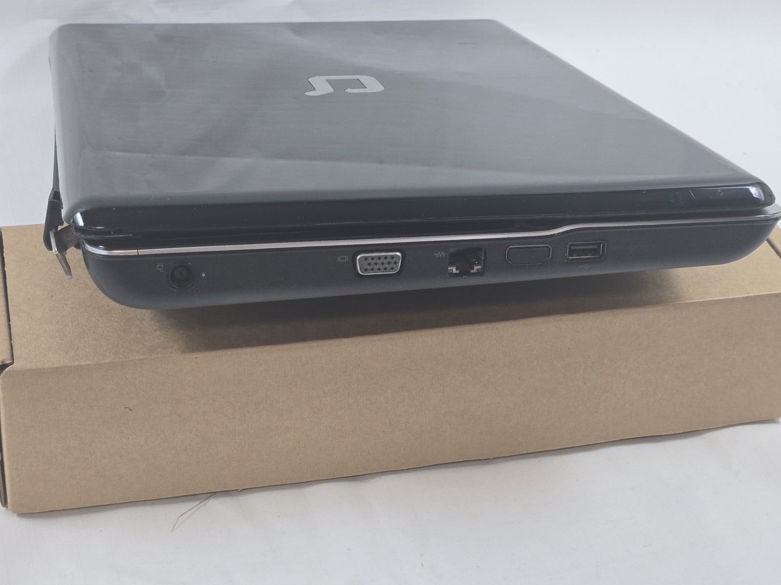 Compaq CQ56 Laptop PC – Windows 7 Home Premium – Intel Processor – Parts Only