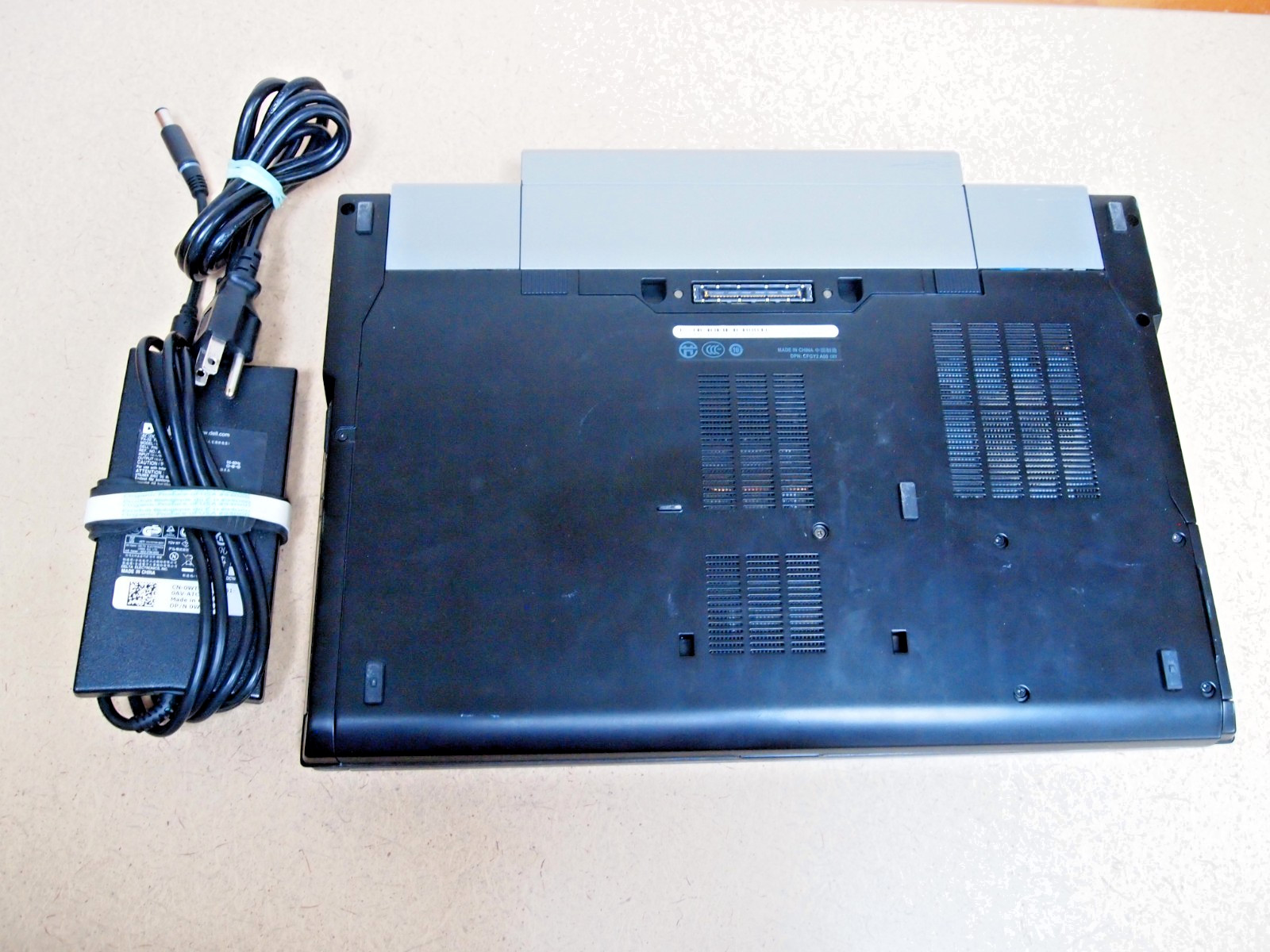 Dell Latitude E6510 Laptop Core i5 M50 2.67GHz 4GB RAM 500GB WIN 10 PRO 22H2