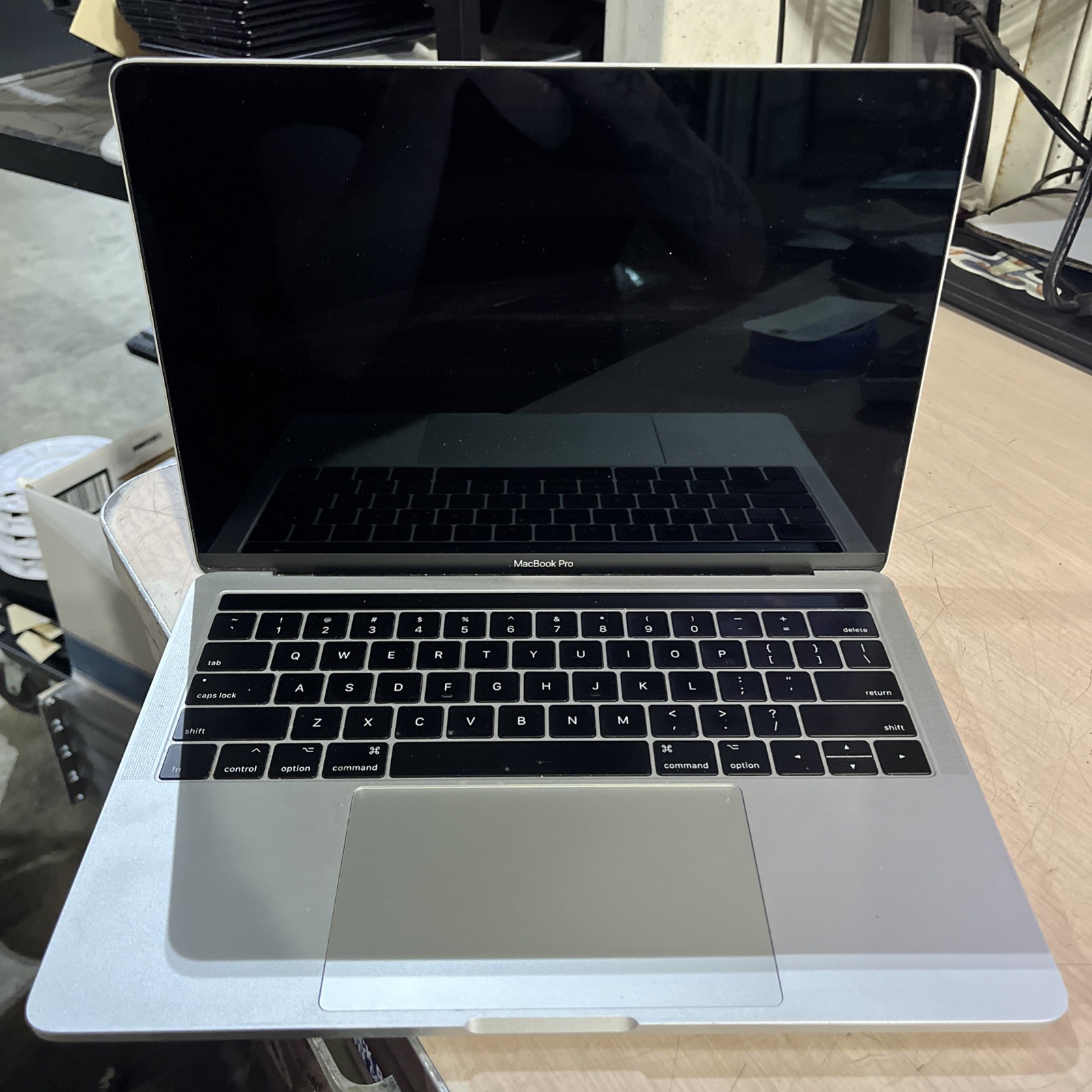 APPLE MACBOOK PRO 13′ TOUCH/MID-2017 CORE I5-7267U 8GB RAM 256SSD
