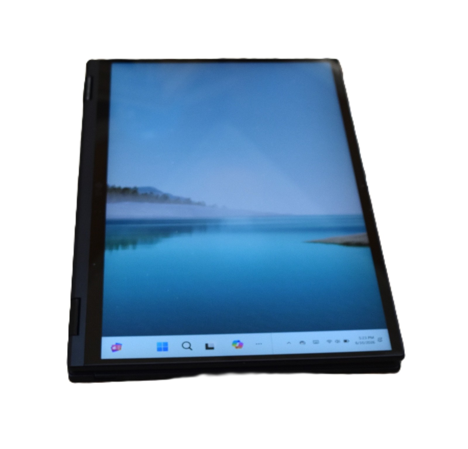 LG Gram thin and light 14 inch 2-in-1 touch 12th gen laptop in excellent cond