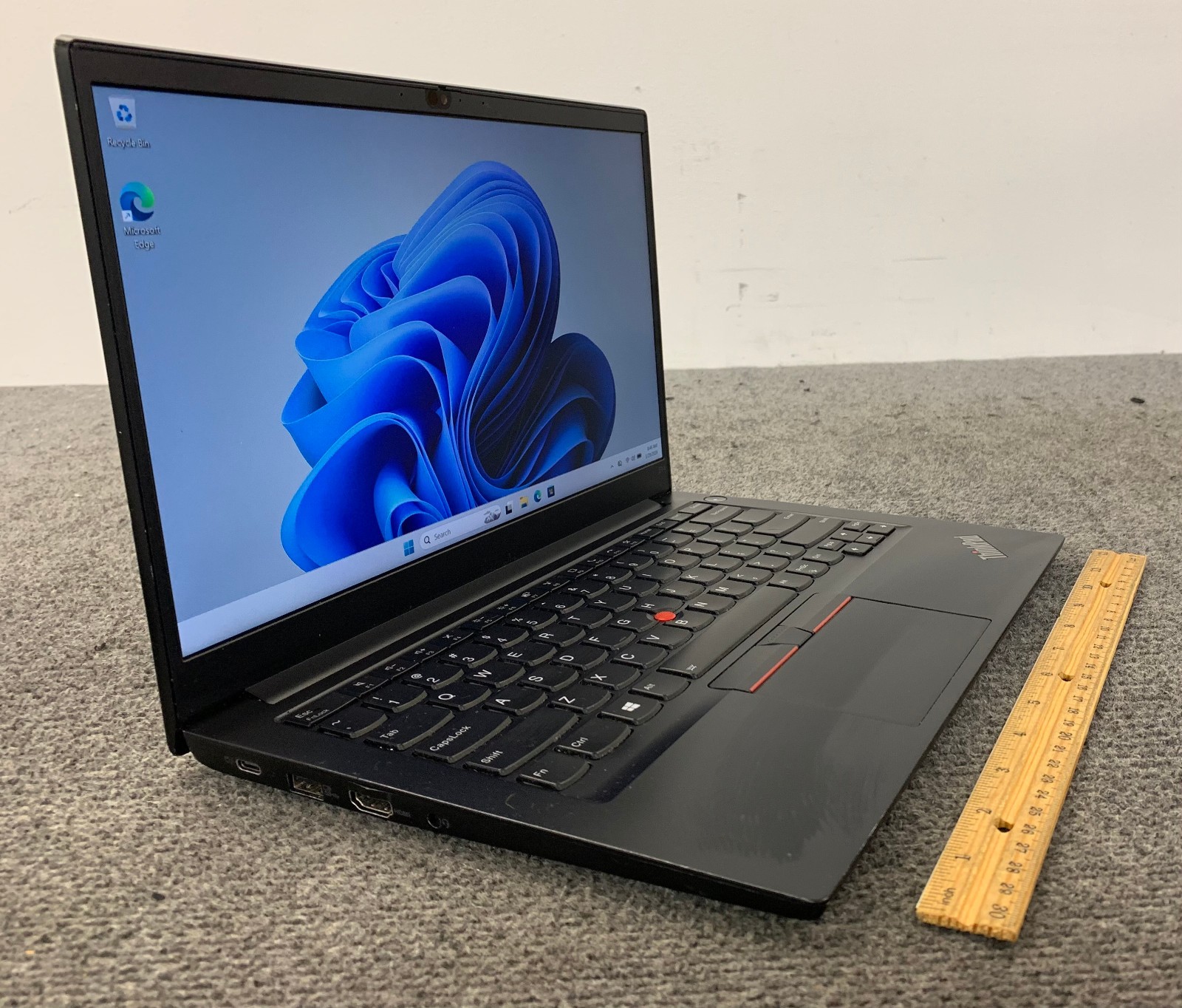 Lenovo ThinkPad E14 Gen 2 14″ Laptop i5-1135G7 8GB RAM 256GB NVMe, As Is