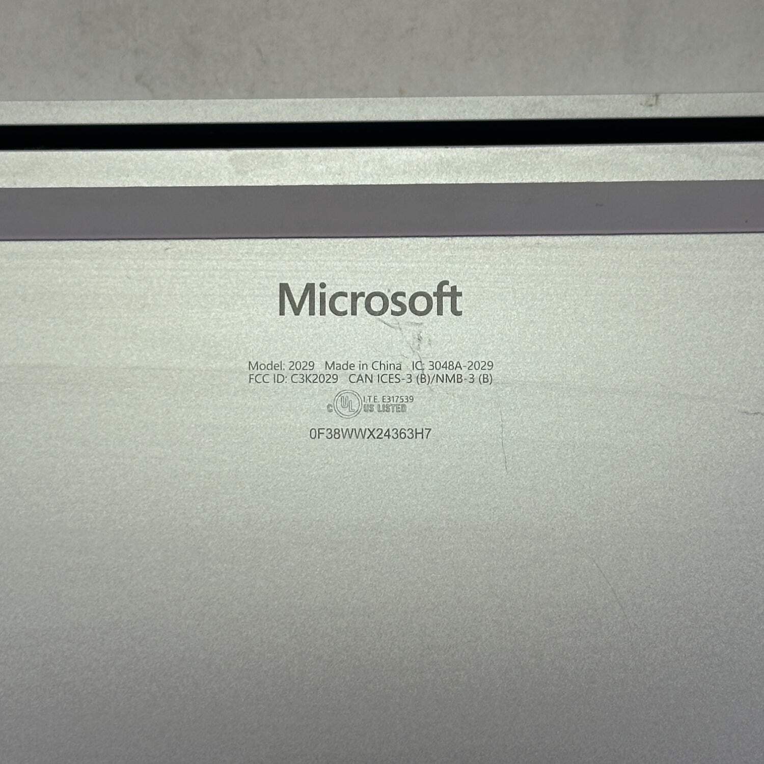 Microsoft Surface Laptop Studio 2 2029 14.4″ i7-13800H 16GB RAM 512GB SSD GeForc