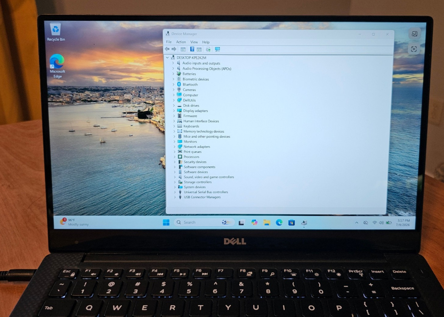 Dell XPS 13 9360 i7-8550 16GB RAM 128GB NVMe QHD+ Touchscreen Bad Battery