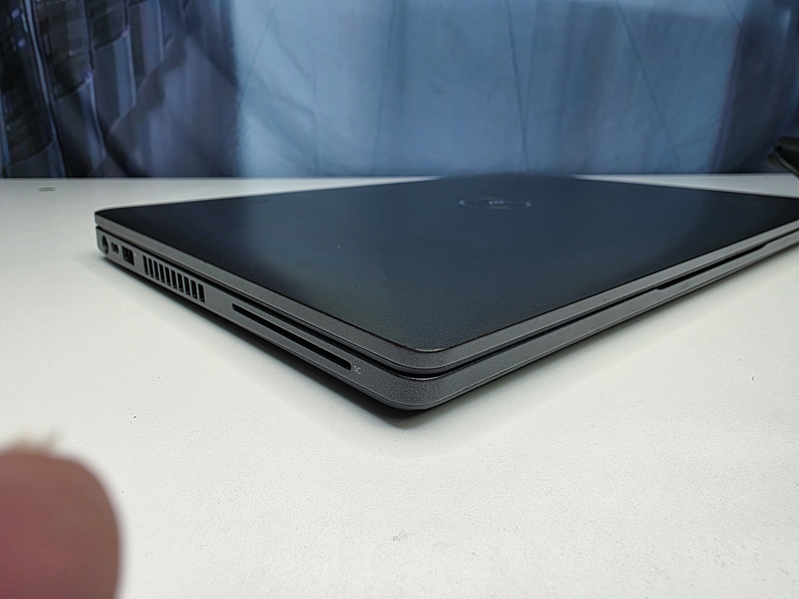 Dell Latitude 5400 14″ Touch i5-8365U 16GB 256GB NVMe Backlit Win 11 Pro