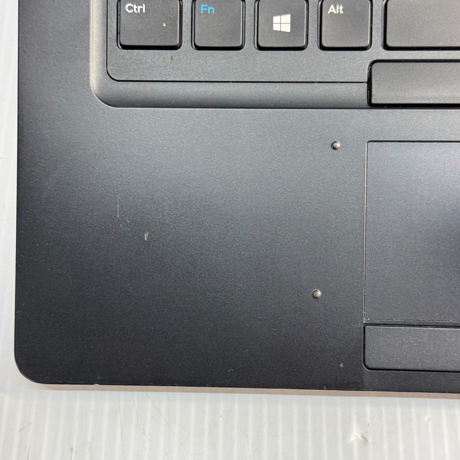 Dell Latitude 5490 i5-8350U 14″ Windows 11 Pro Laptop 128GB SSD 8GB RAM *WEAR*