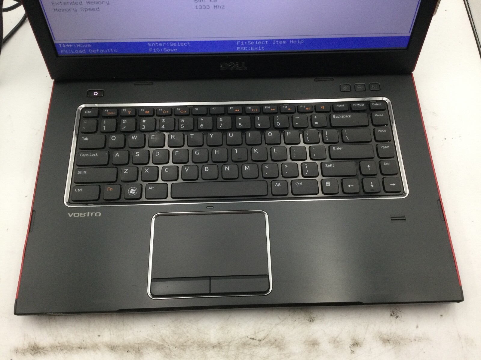 DELL VOSTRO 3550 – BOOTS TO BIOS – INTEL I3 2350M – 4GB RAM – 15″ – READ DESC-BB