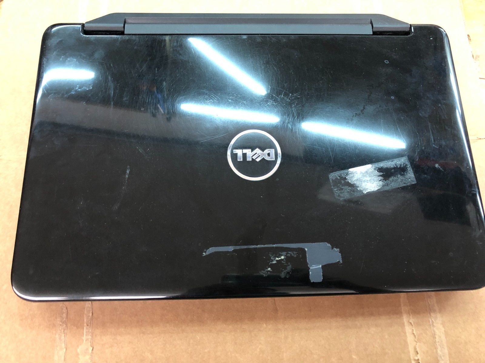 Dell inspiron N5040 Laptop i3 CPU 4Gb, No Hard drive