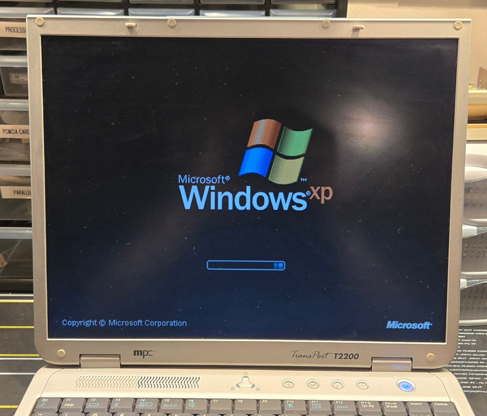Vintage MPC Transport T2200 (Intel Pentium M @ 1.6 GHz, 768 MB RAM, WinXP Pro)