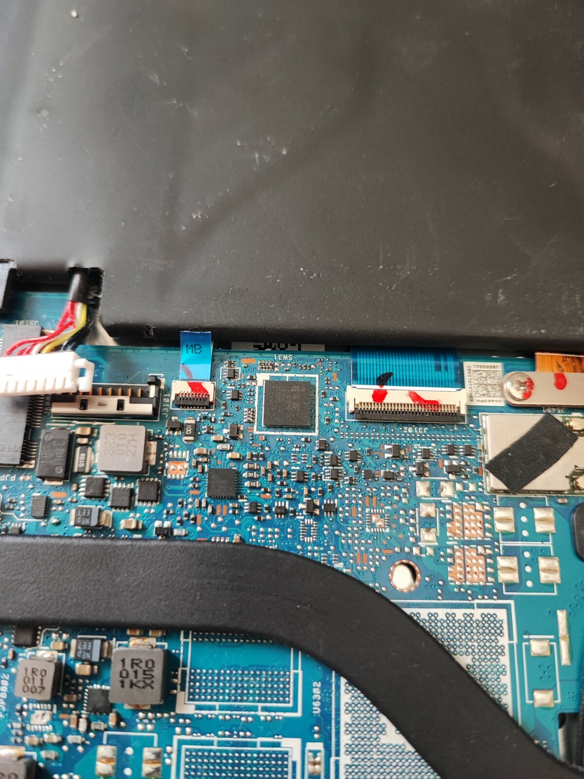 Asus ZenBook Flip14 FOR PARTs