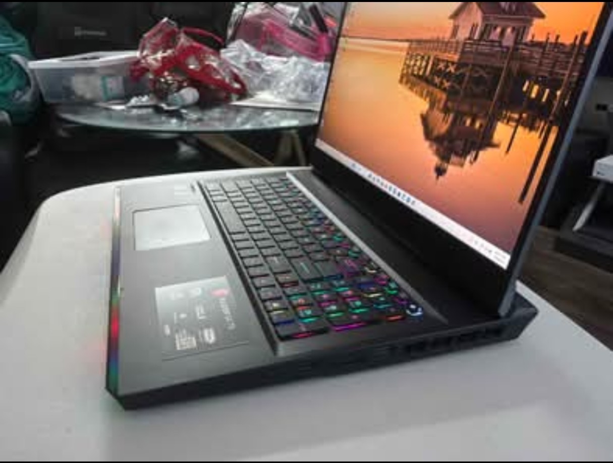 MSI Raider GE76 17.3″ Gaming Laptop i7 RTX 3060 16GB 1TB SSD Win 11 RGB