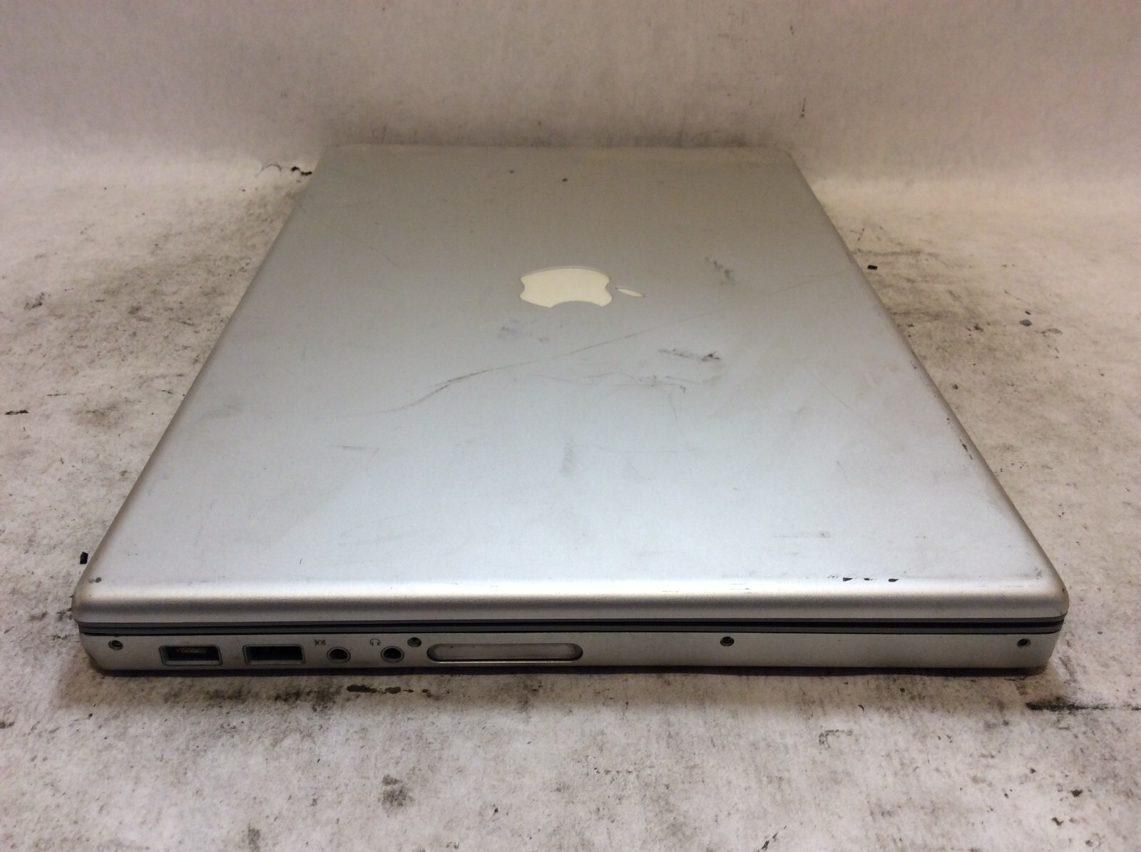 MacBook Pro 3,1 Mid 2007 Laptop 15″ Intel Core 2 Duo 2.4GHz READ DESCRIPTION-PP