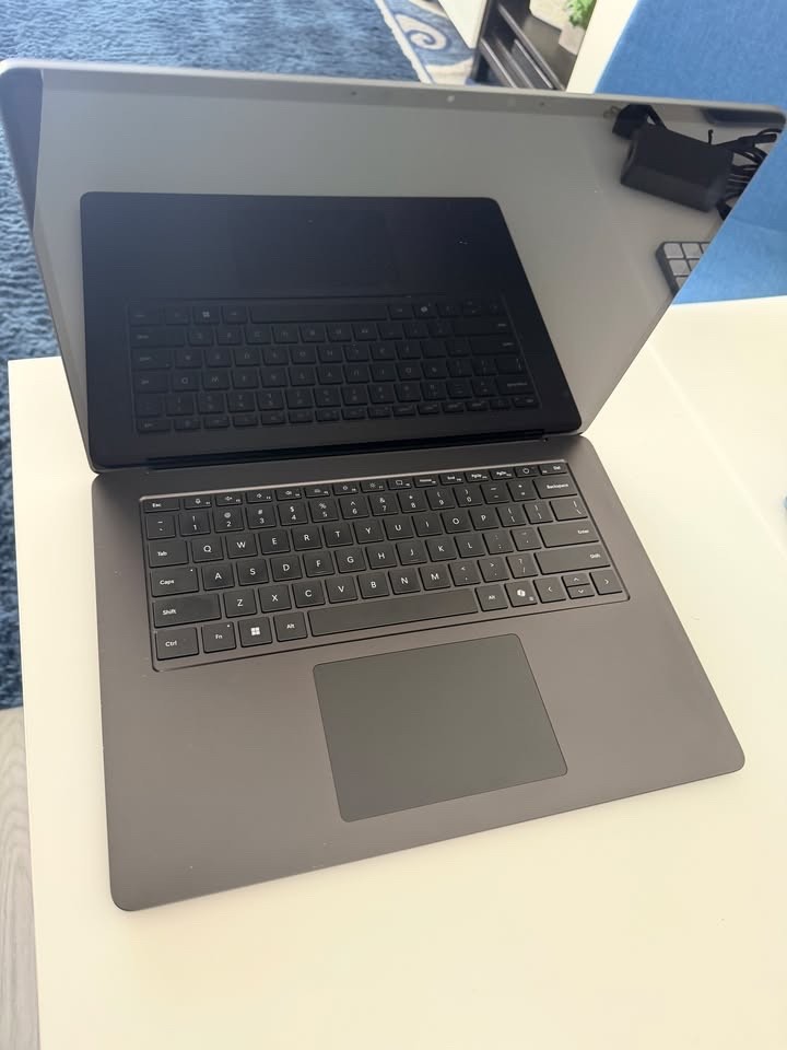 SURFACE LAPTOP 7 SNAPDRAGON
