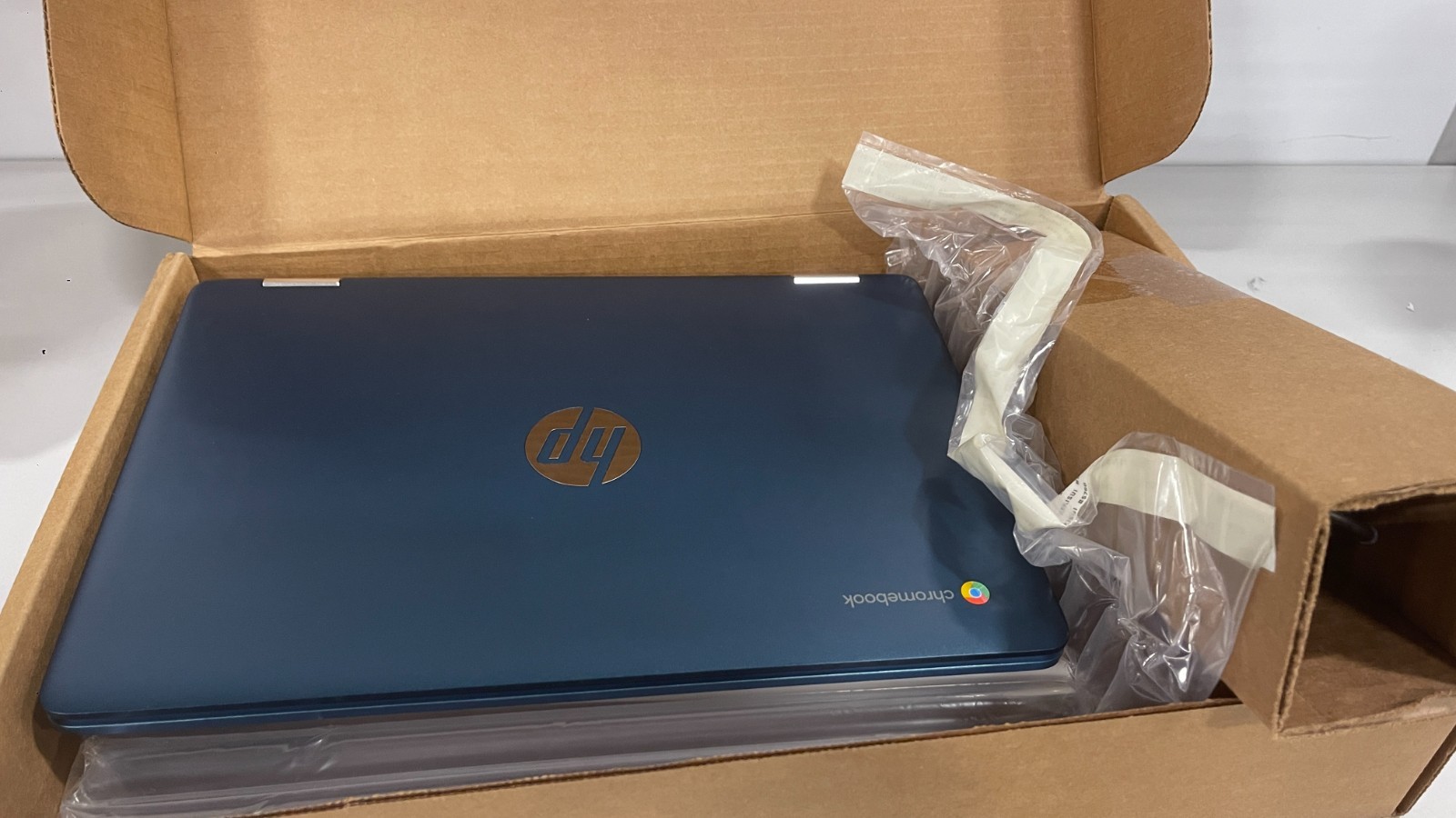 Google HP Chromebook X360 14A