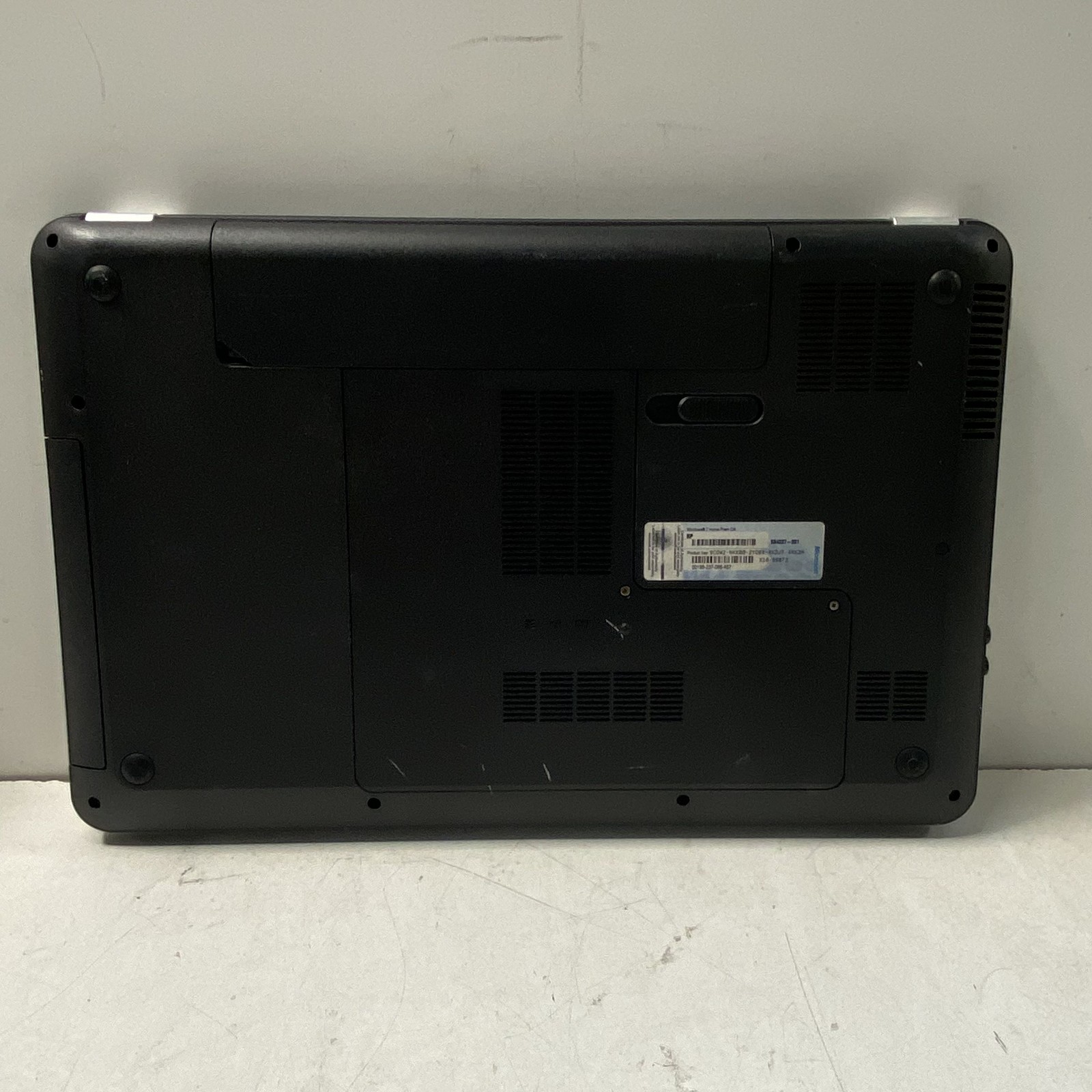 HP Pavilion G6 – 15.6″ AMD A6 Processor (No Hard Drive)