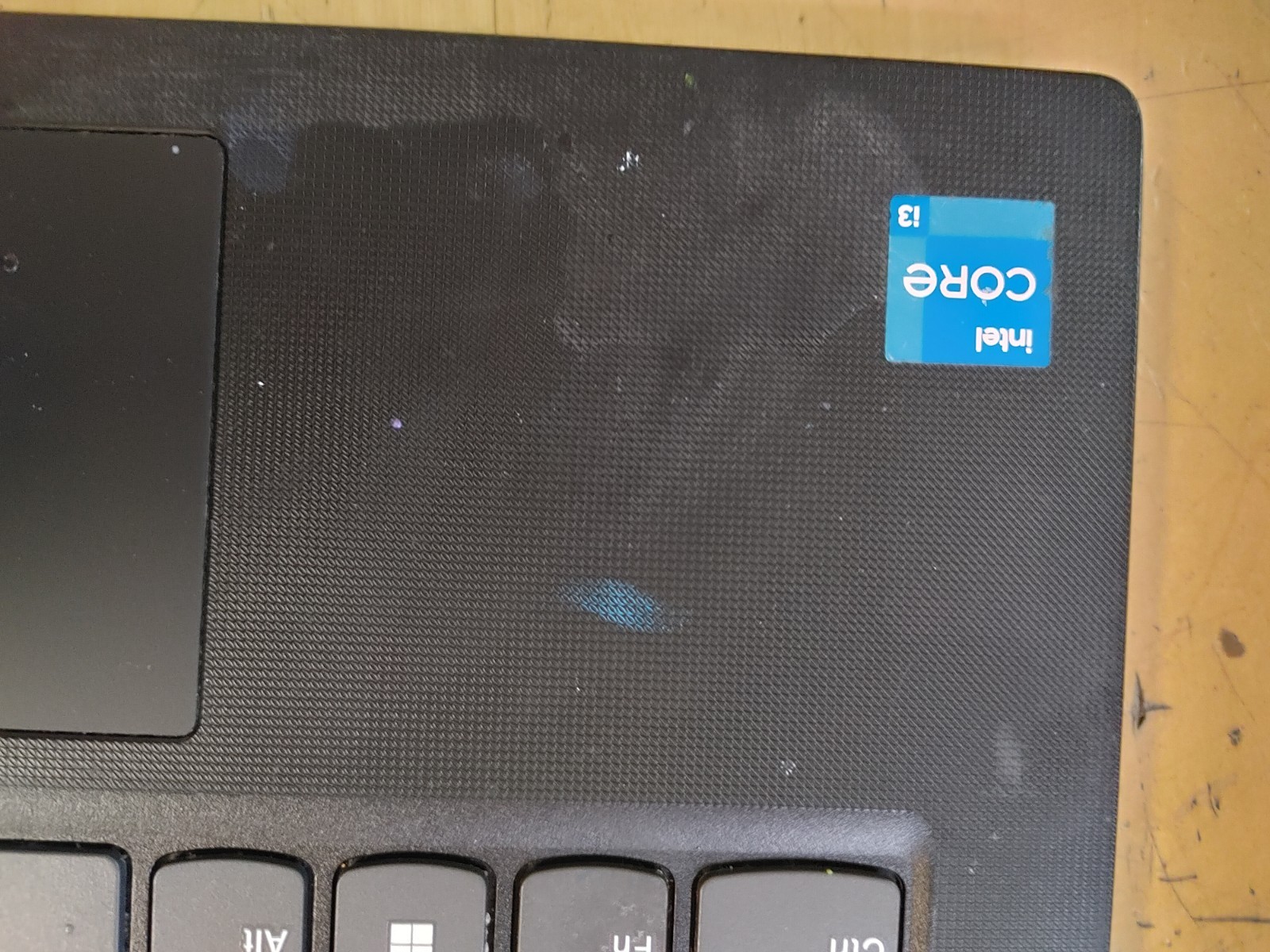Lenovo V14 G4 IRU Core i3-1315U@8GB RAM , NO SSD , NO SCREEN , FOR PARTS ONLY