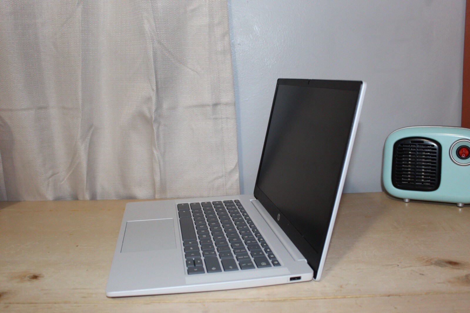 HP Chromebook 14 Inch Laptop Very Good Condition!