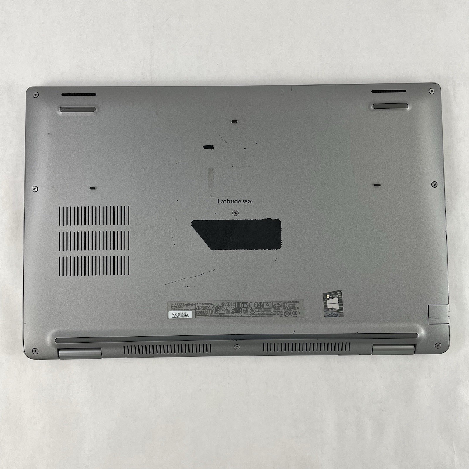 Dell Latitude 5520 15.6″ i5-1135G7 2.40 GHz 8GB RAM No SSD No OS No Battery READ