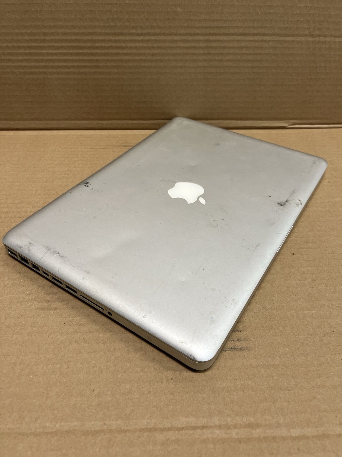 Lot of 6 Apple MacBook Pro Air i5 Core2Duo 4-8GB RAM Laptops