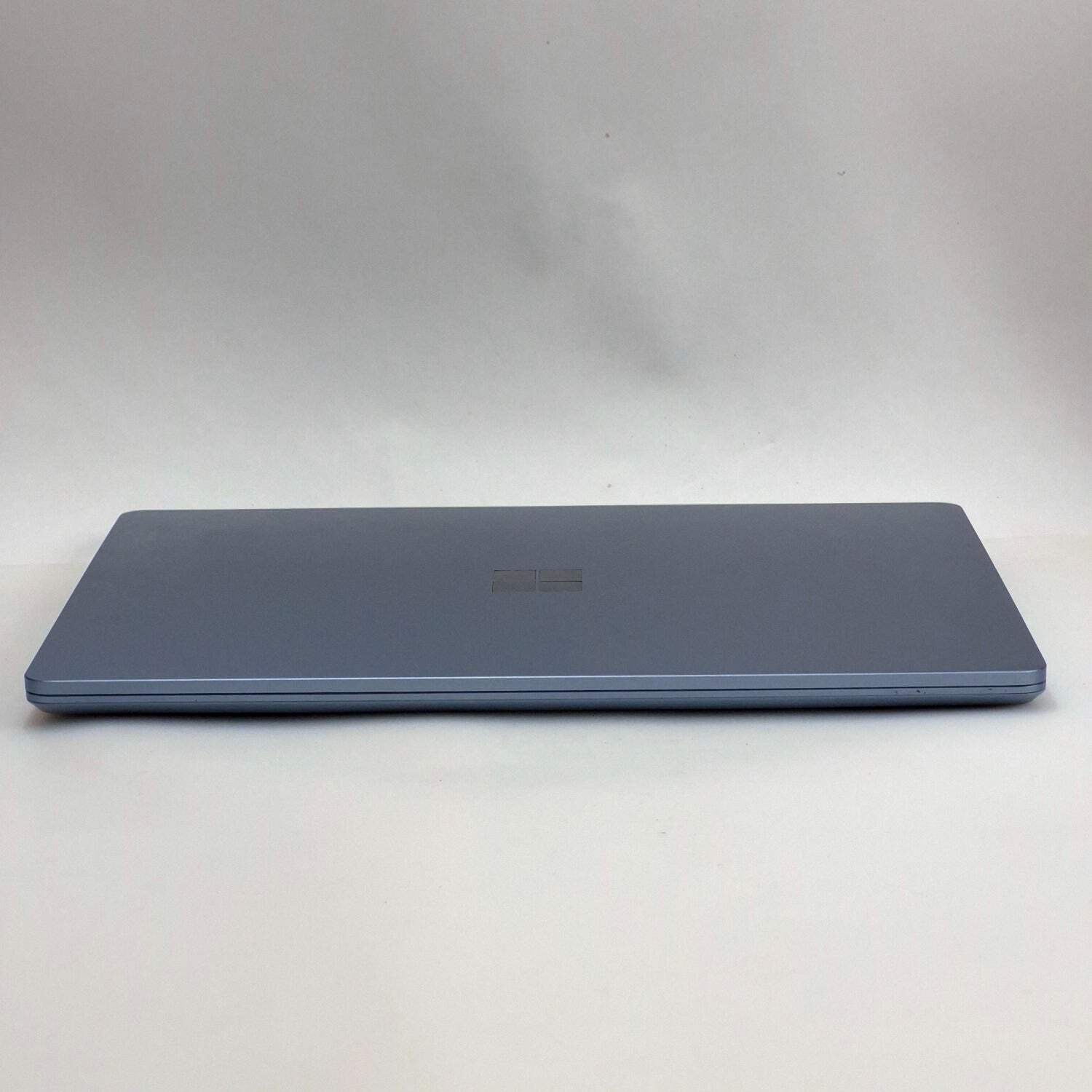 Microsoft Surface Laptop Go 2 2013 12.4″ i5-1135G7 2.4GHz 8GB RAM 128GB SSD