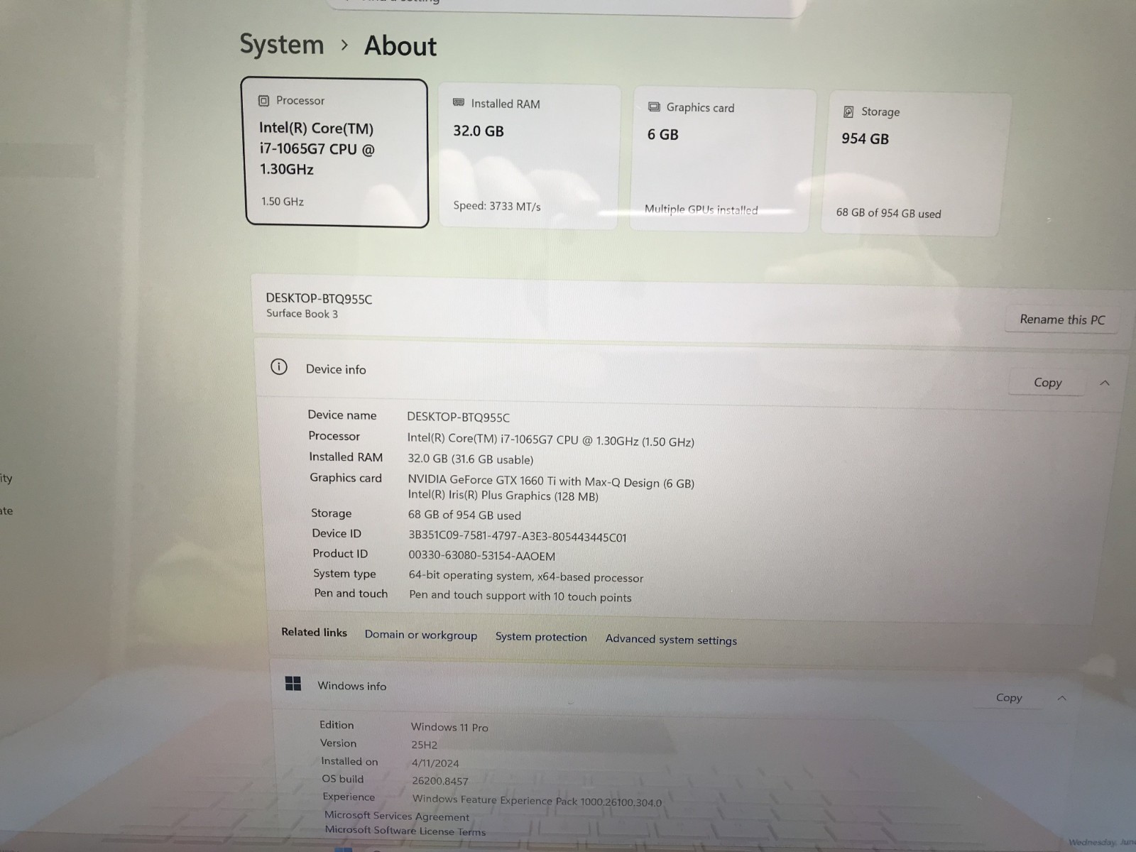 Microsoft Surface Book 3 15.5” i7-1065G7 1.30GHz 32GB 1TB GTX 1660 Ti Win 11 Pro