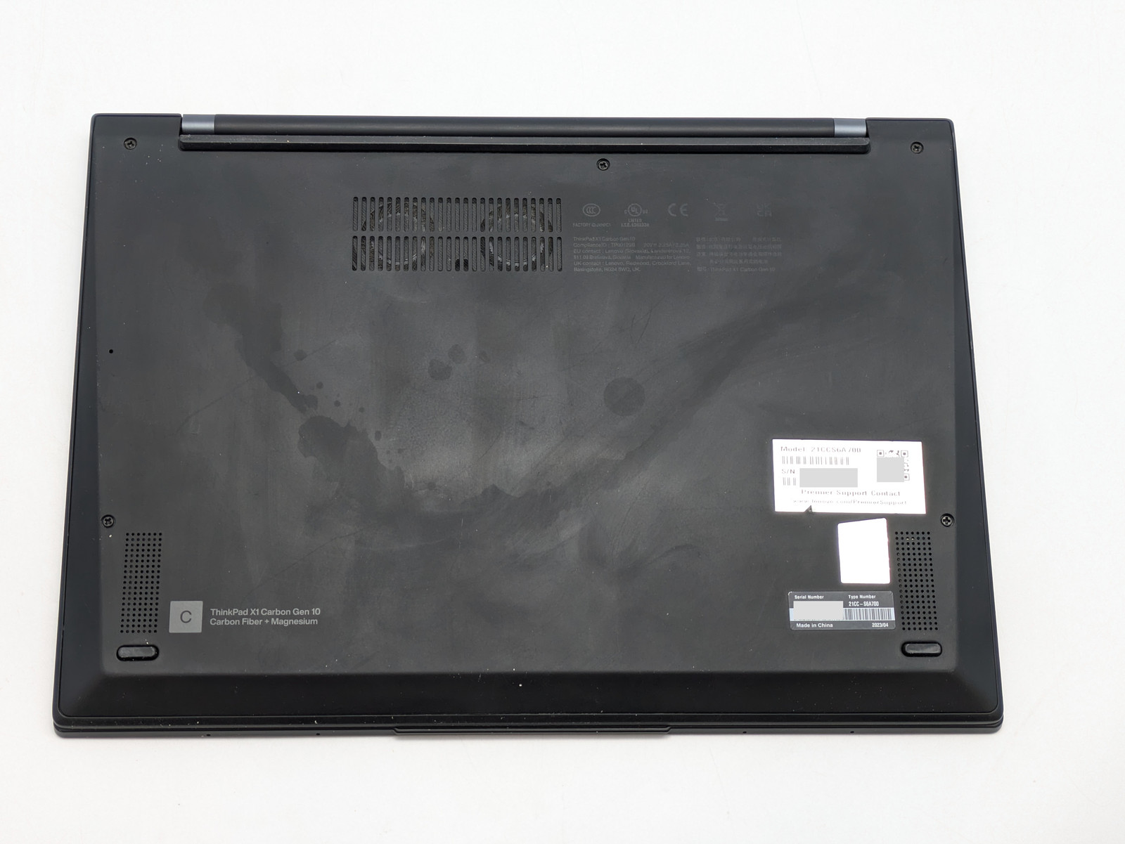 Lenovo ThinkPad X1 Carbon G10 14″ i7-1270P 32GB DDR5 256GB SSD Windows 11 Home