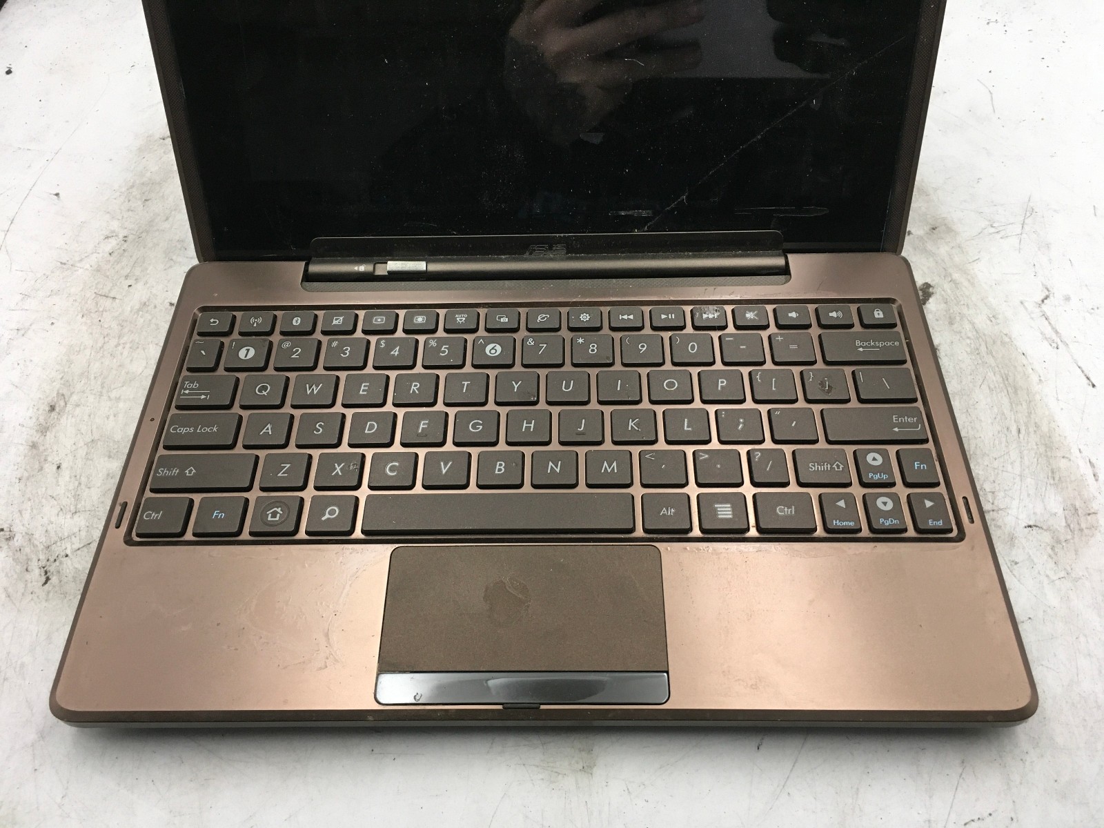 ASUS TF101 TRANSFORMER SERIES – FOR PARTS / REPAIR – NO POWER – TEGRA 2 -READ-BB