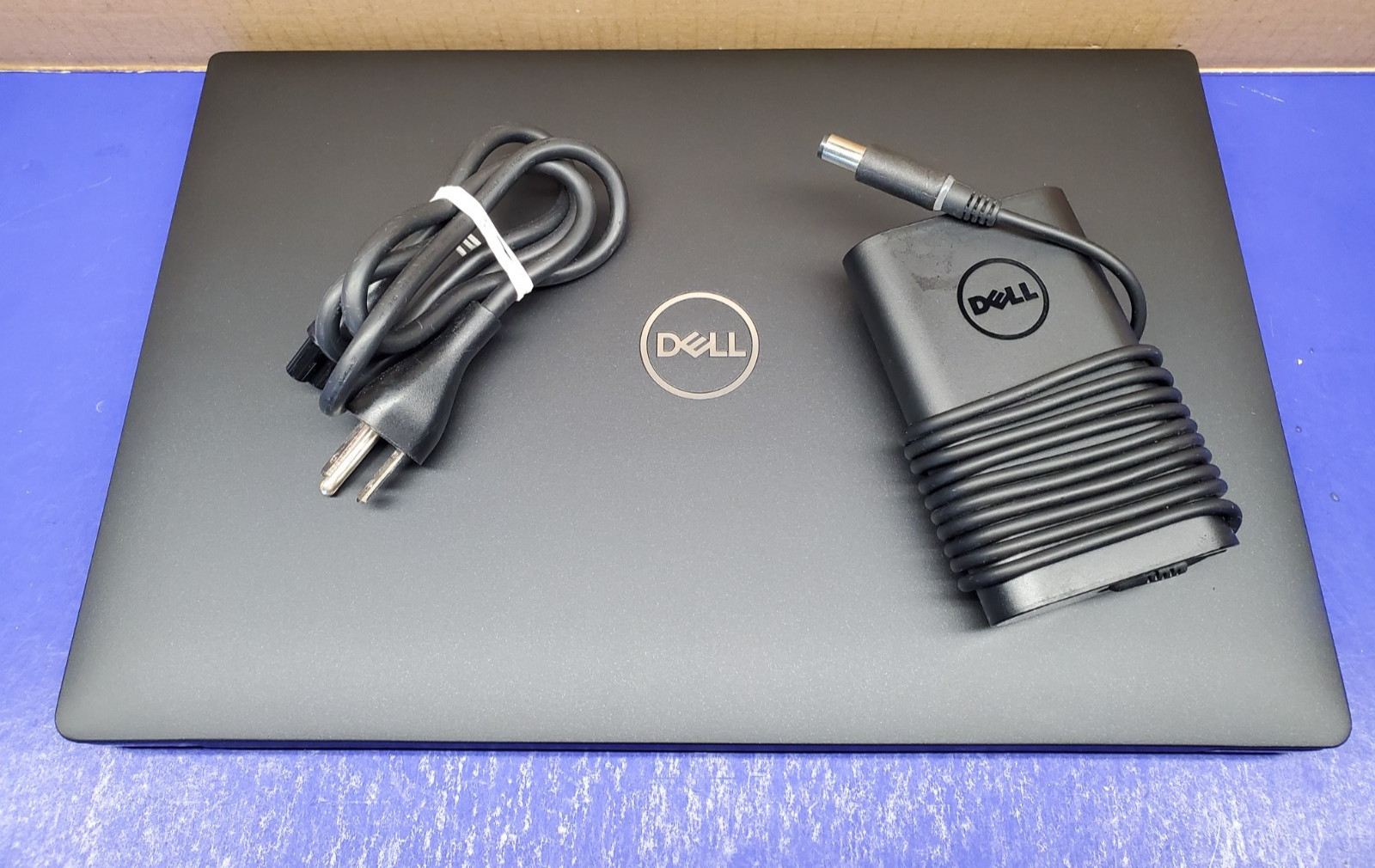 Dell Latitude 7490 Core i7-8650U@1.9GHz 16GBram 512ssd “Professionally Restored”
