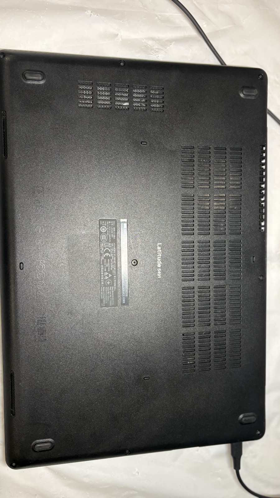 Dell Latitude 5491 i5-8300H 16GB 128GB SSD Win 11 Laptop