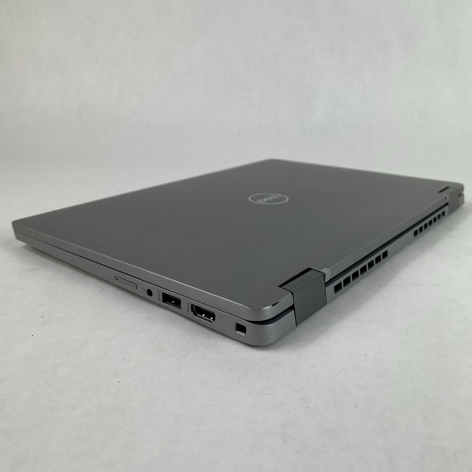 Dell Latitude 5330 13.3″ i5-1235U 3.76 GHz 16 GB RAM No SSD/OS/AC
