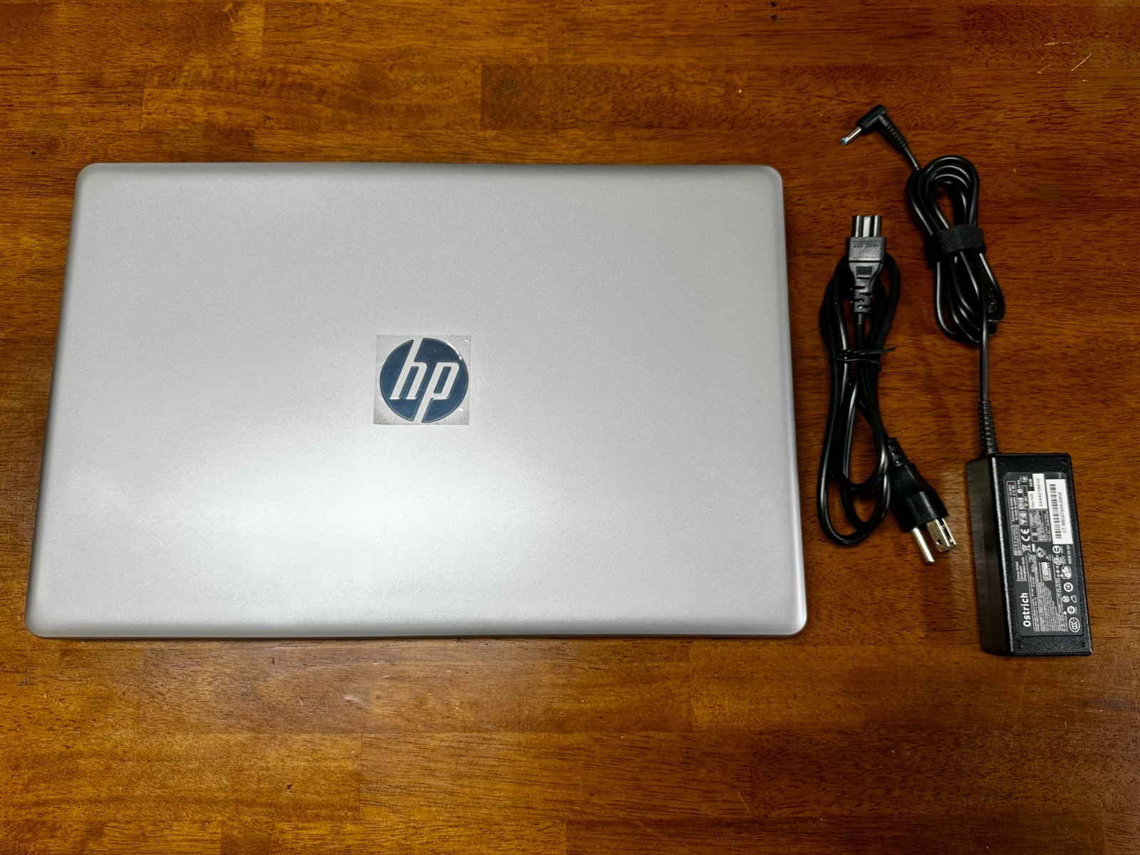 HP Pavilion 17.3″ Laptop – Natural Silver