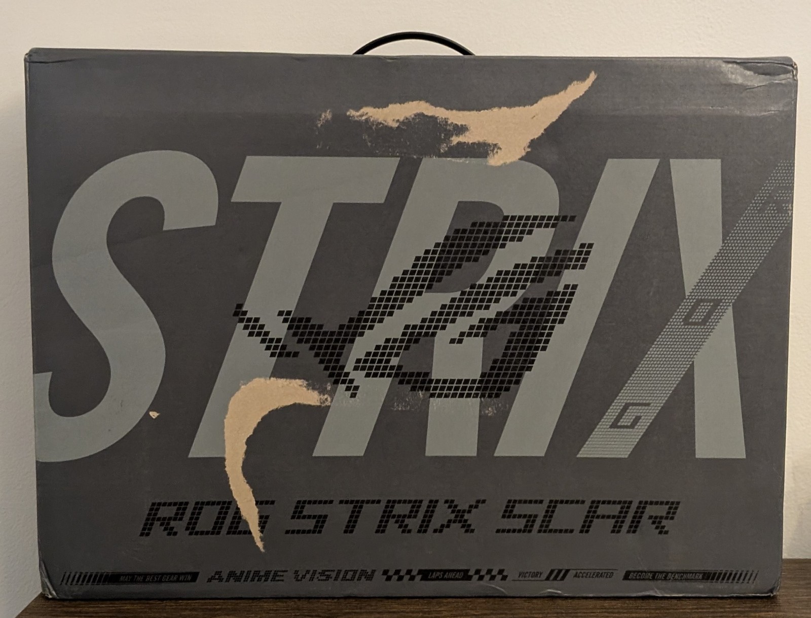 ASUS ROG Strix SCAR 18″ 2.5K 240Hz (Core Ultra 9 275HX, 32GB/1TB, RTX 5070 Ti)