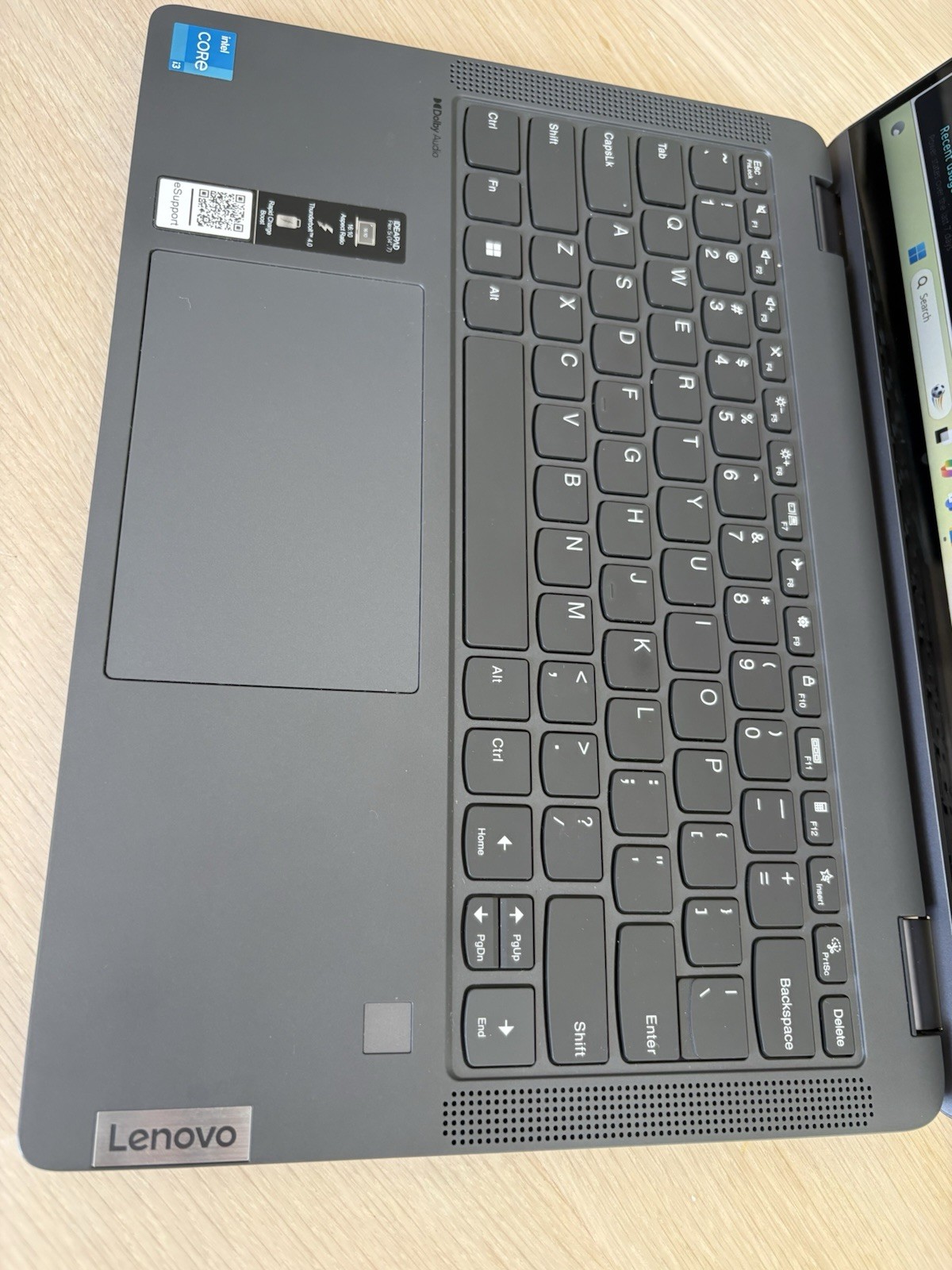 Lenovo IdeaPad Flex 5 14IAU7 14″ (256GB SSD, Intel Core i3-1215U, 1.20GHz,…
