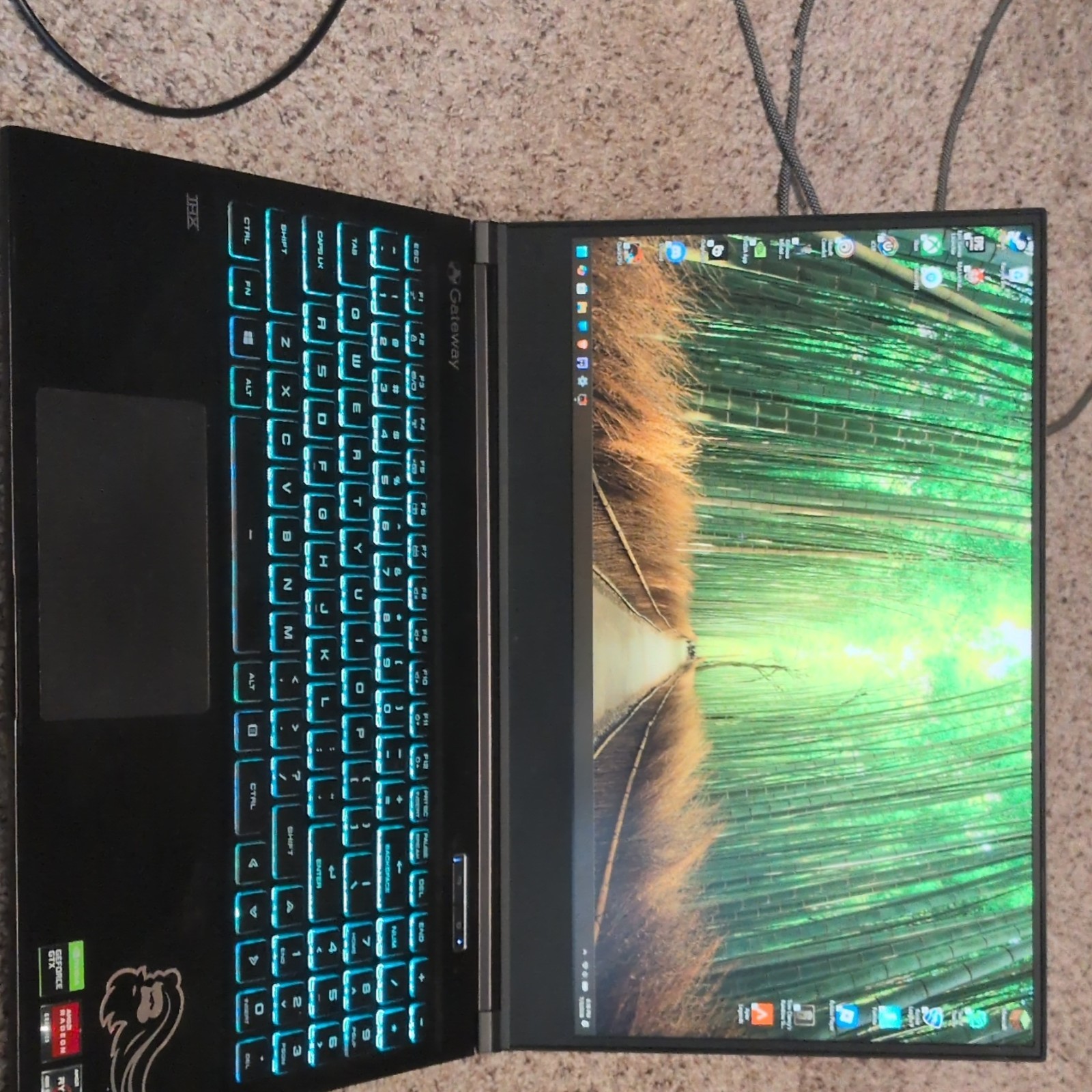 Gateway Creator 15.6″ 120hz Ryzen 5 4600H 16GB Ram 700GB SSD GTX 1650 Win 11
