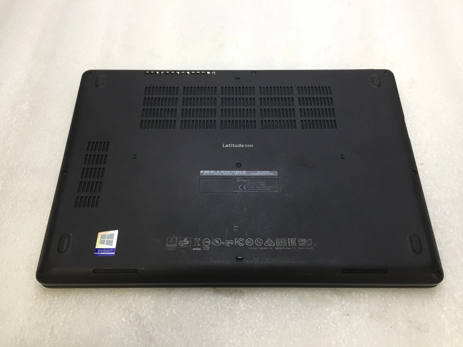 Dell Latitude 5491 14″ Core i7-8850H 2.6GHz 16GB RAM 256 SS NVIDIA