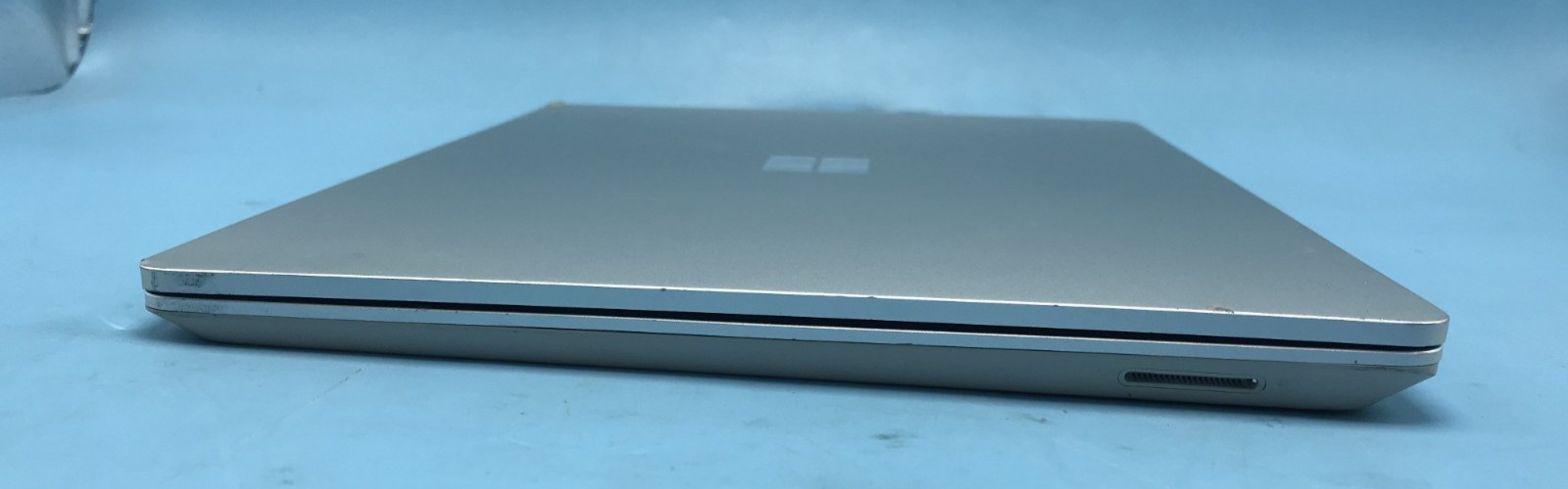 Microsoft Surface Laptop Go 1943 Touch i5-1035G1 1.00GHz 16GB RAM 256GB SSD