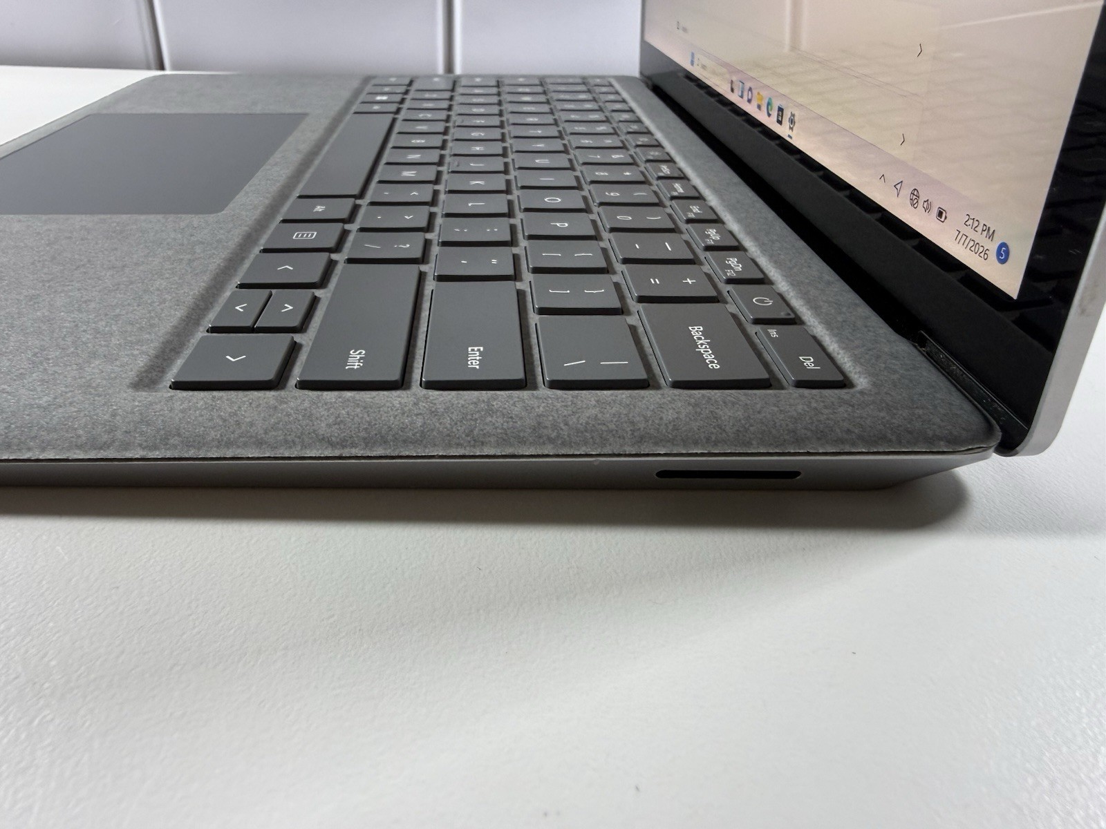 Microsoft Surface Laptop 5 13.5” 1950 Intel Core i7-1265U 16GB RAM 512GB NVME