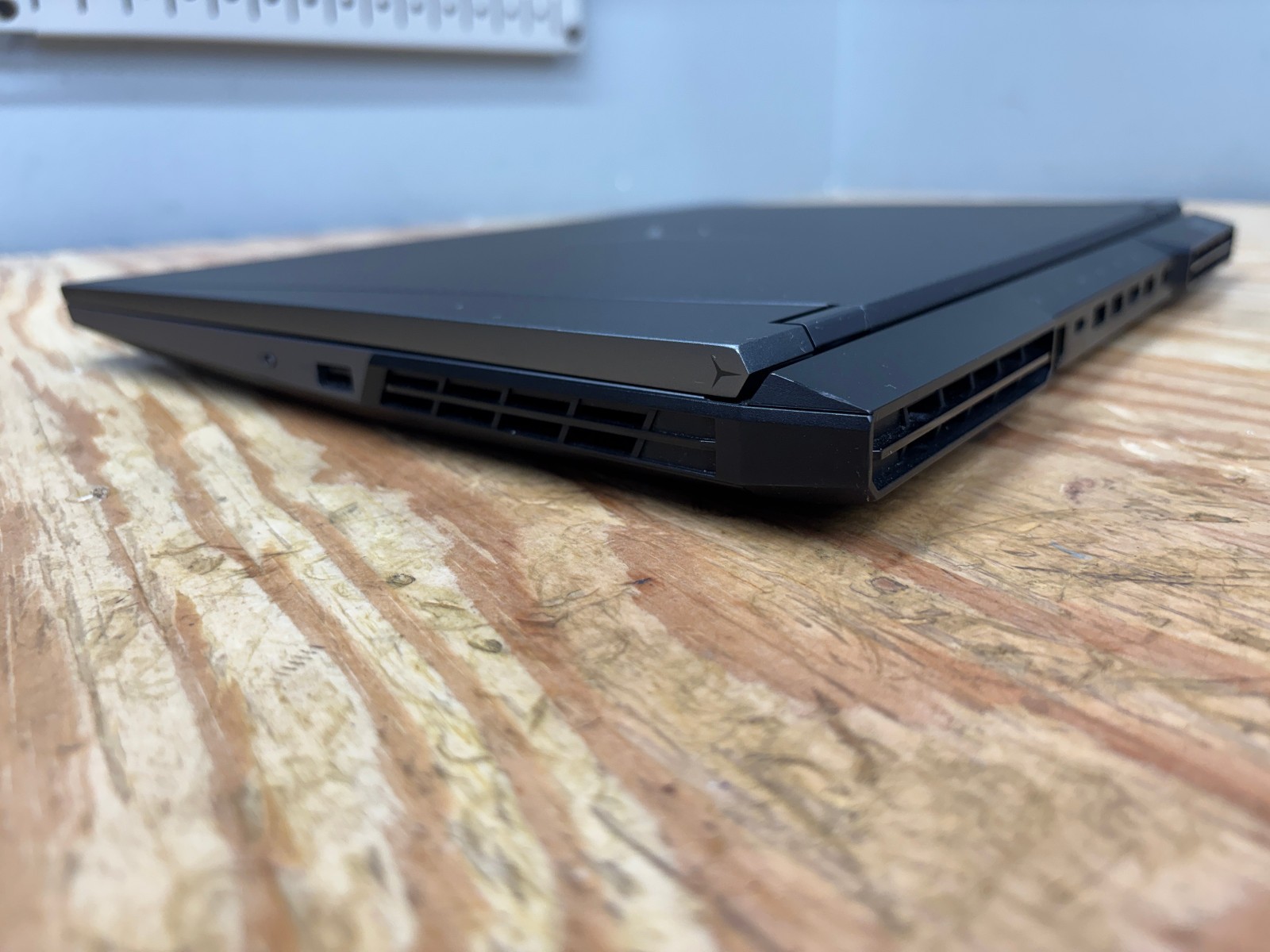 Lenovo Legion 5 Pro 16″ i7-11800H RTX 3050 16GB 512GB WQXGA 165Hz Gaming