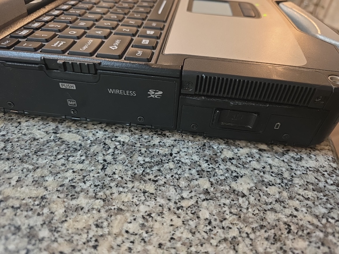 Panasonic Toughbook CF-31 MK6 i5-7300U 8GB 256GB SSD 4G GPS Rugged Laptop