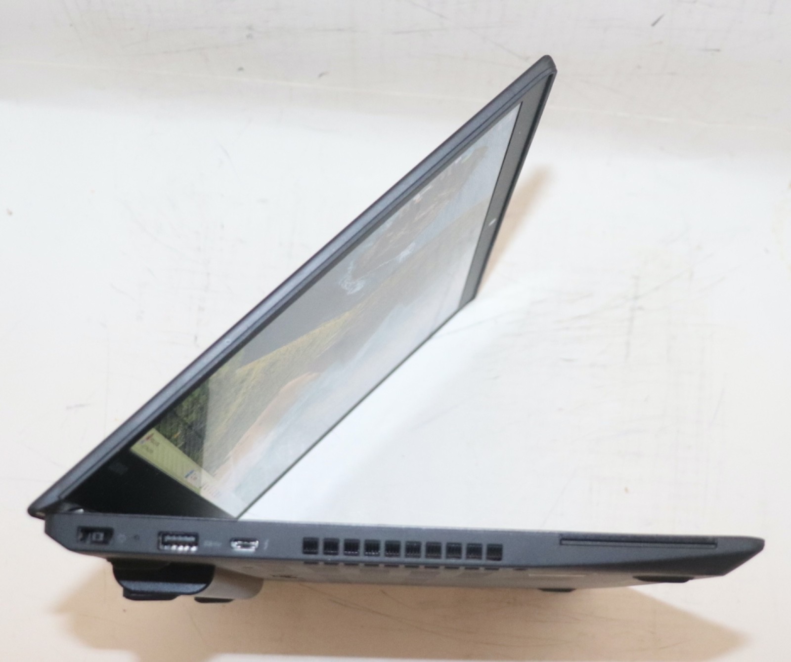 Lenovo ThinkPad P51S|Intel core i7@2.50GHz|16GB RAM|256GBSSD|WIN11.Prof|NVIDIA