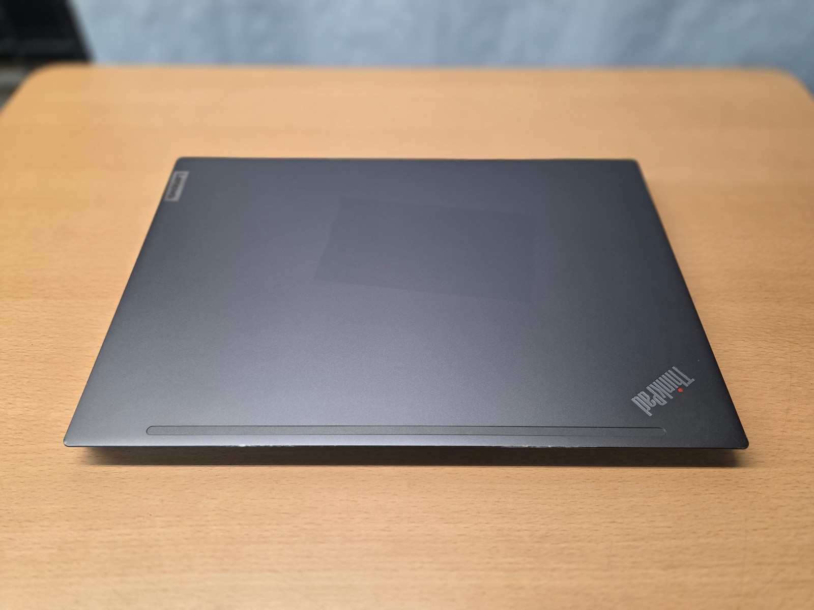Lenovo ThinkPad T14S Gen2 I5-1135G7 8GRAM 256GSSD WIN11P Iris Xe