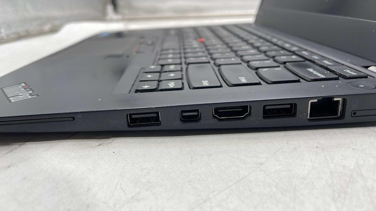 Lenovo ThinkPad T460s 14″ Ultrabook Intel Core i7 Laptop Black