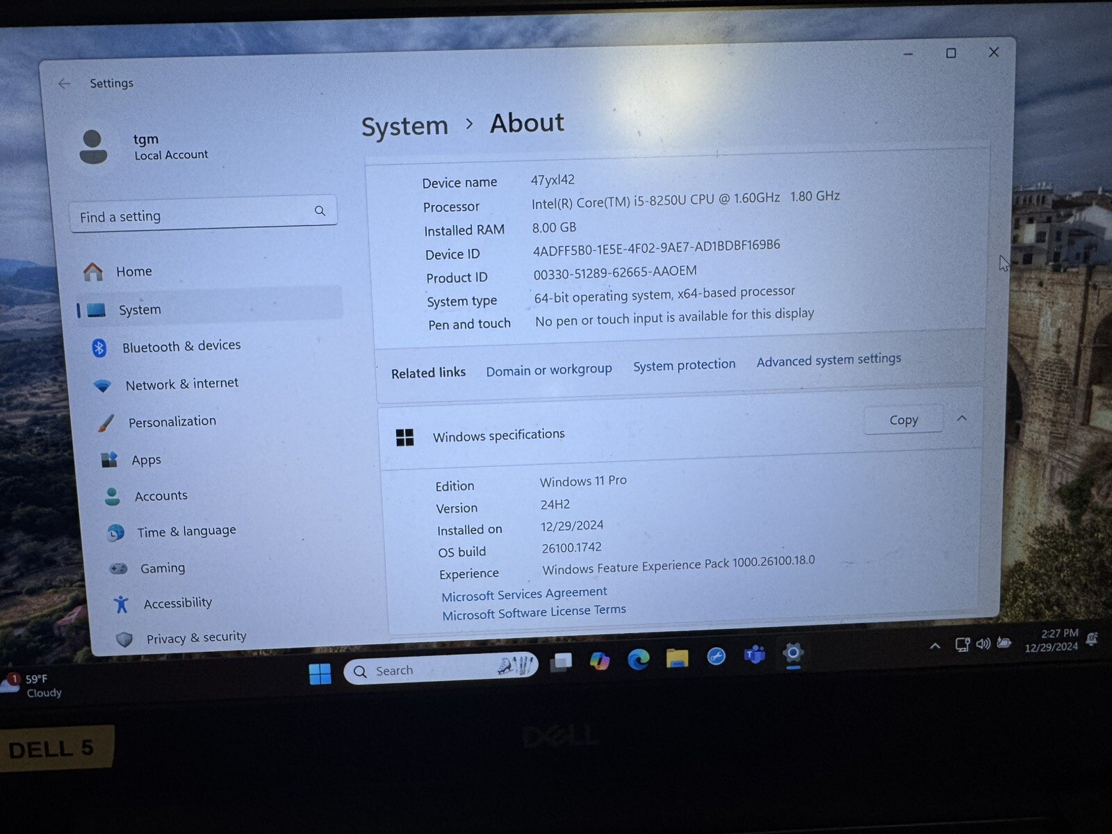 Dell Vostro 5471 i5-8250U, 8GB RAM, 250GB SSD Service Tag 47yxl42
