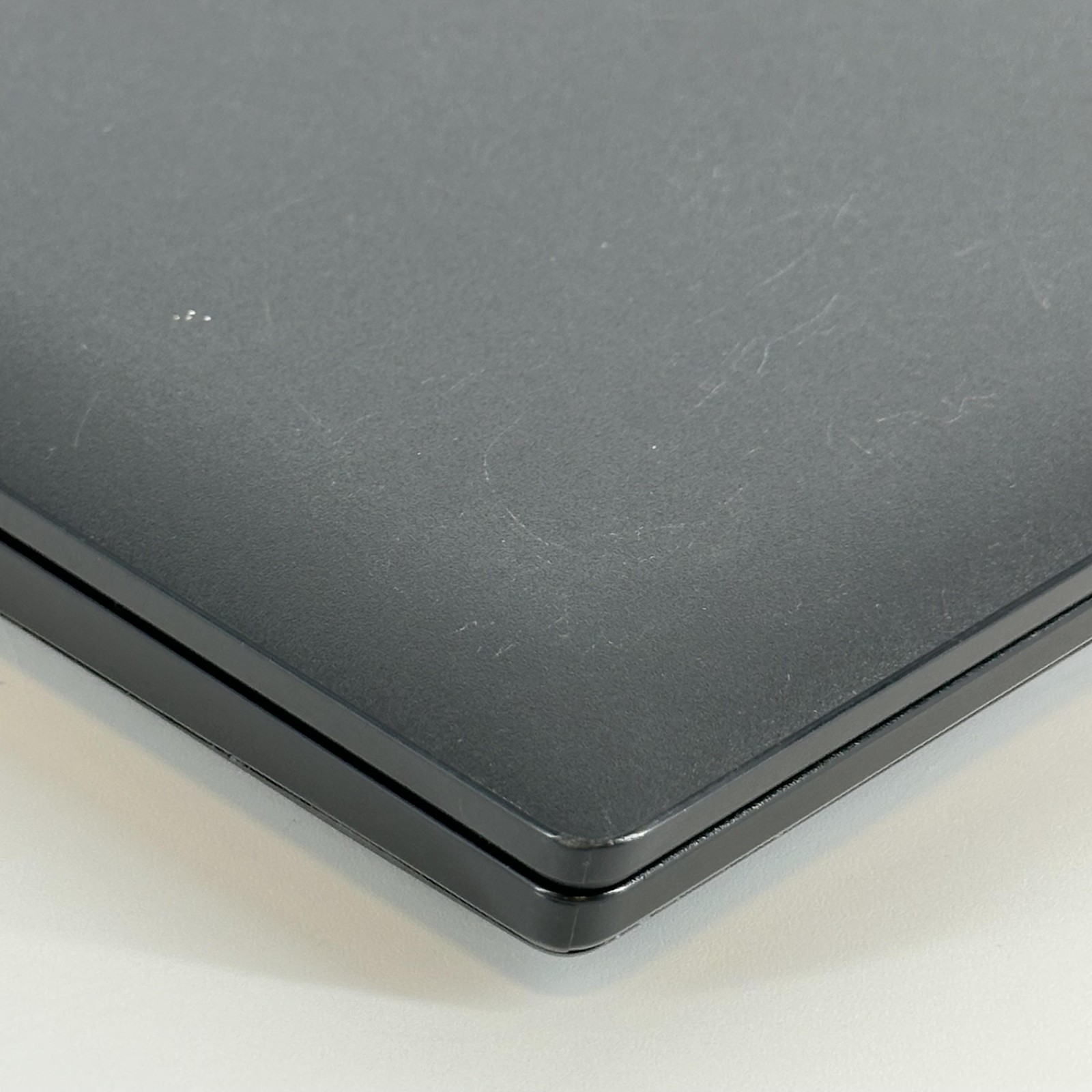 Dell Latitude 3420 14 Black FHD i7-1165G7 2.80GHz 16GB 512GB SSD WHITE SPOTS