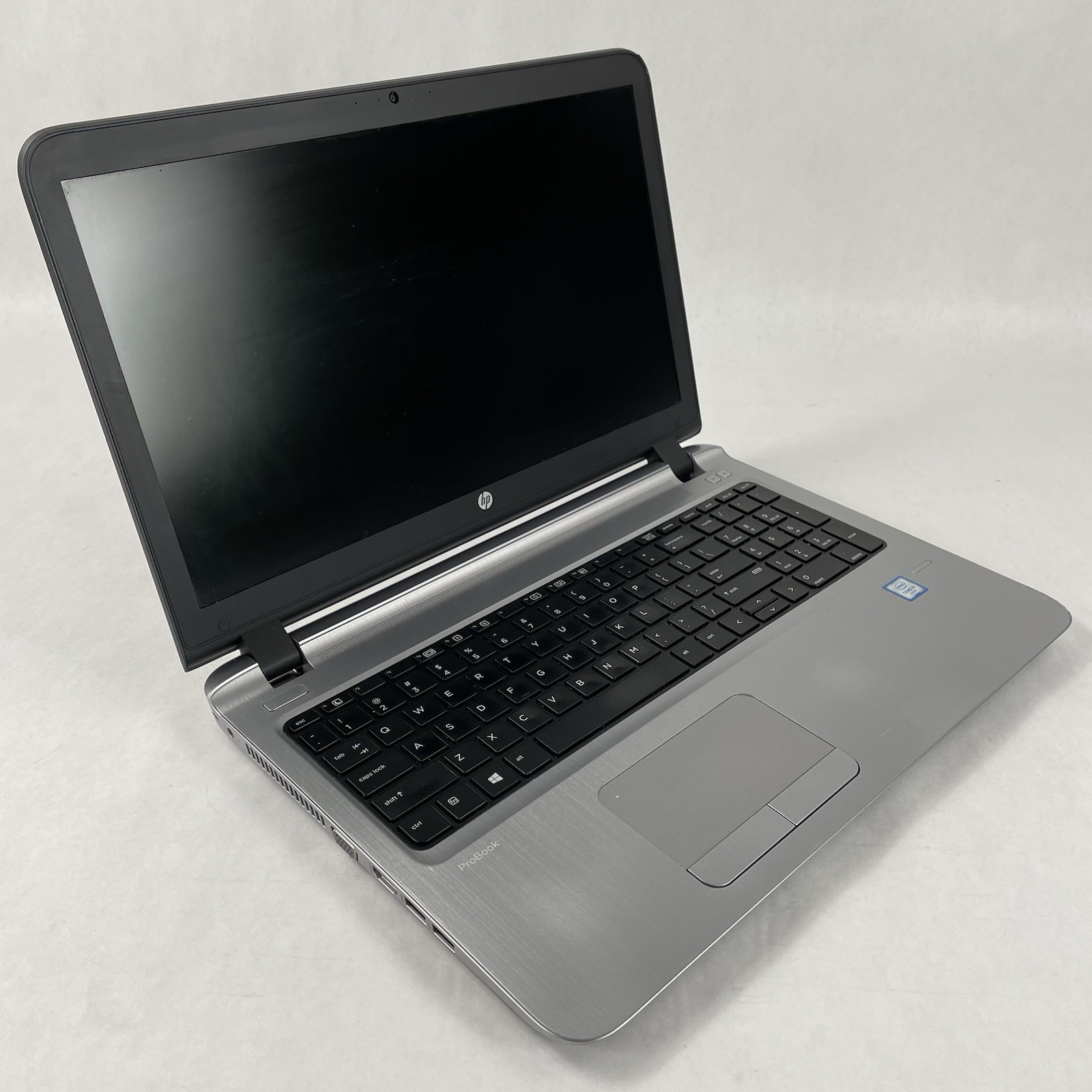 HP ProBook 450 G3 15.6″ i5-6200U 2.30 GHz 4 GB RAM No SSD No OS No Batt READ