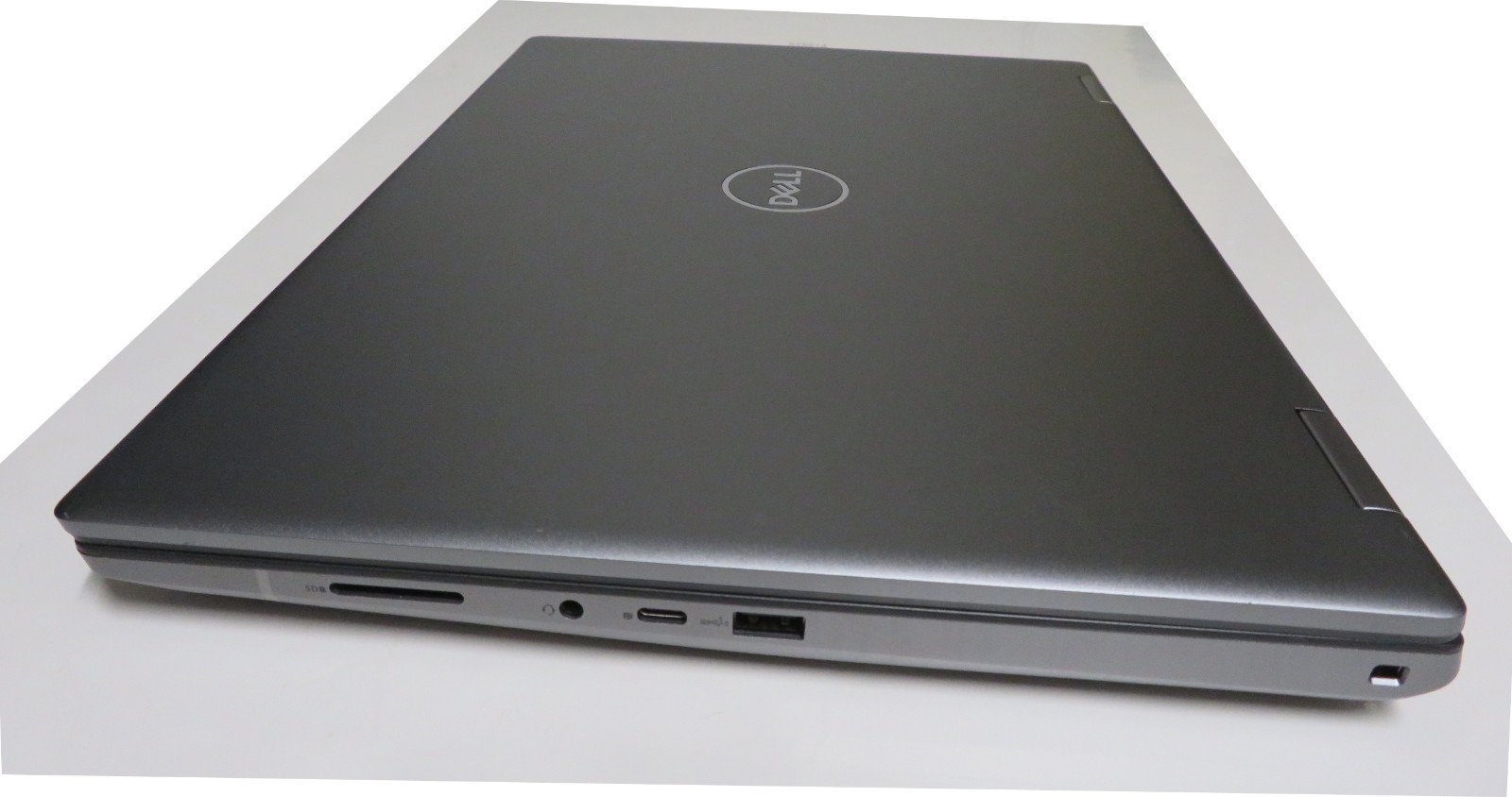 Dell Precision 7680 16″ i7-13850HX 128GB RAM 1.5TB SSD NVIDIA RTX4090
